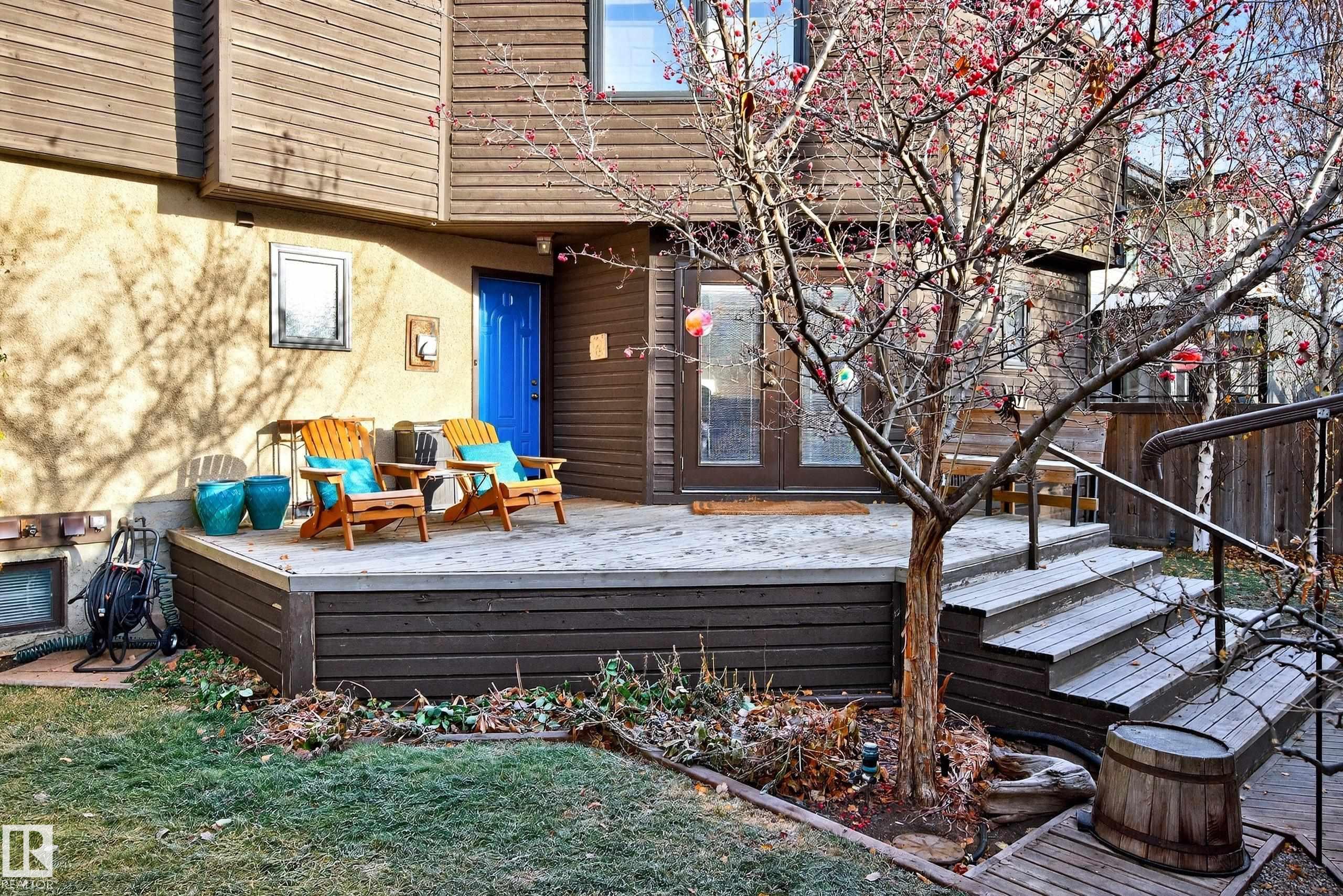 11627 76 AV NW
