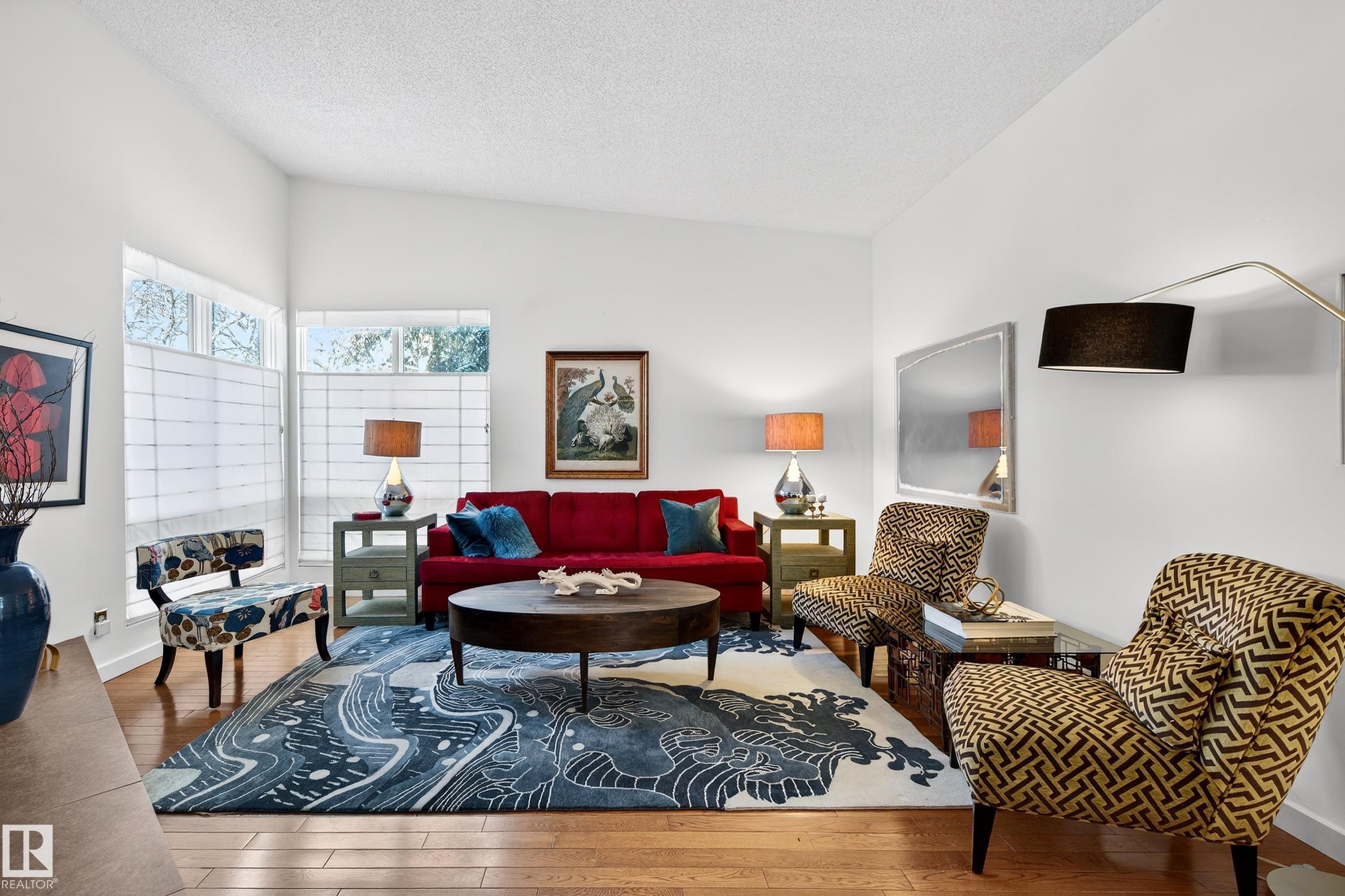 11627 76 AV NW