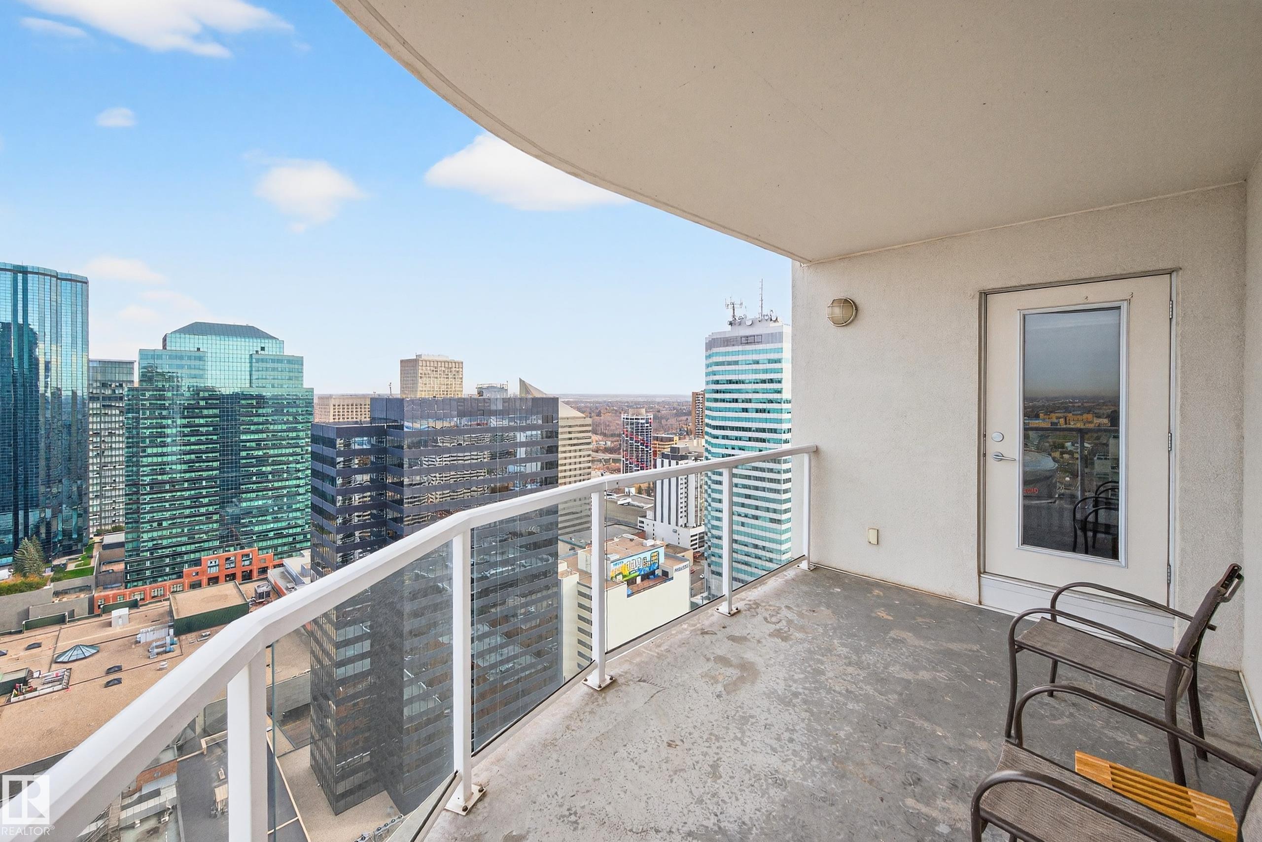 #3002 10152 104 ST NW