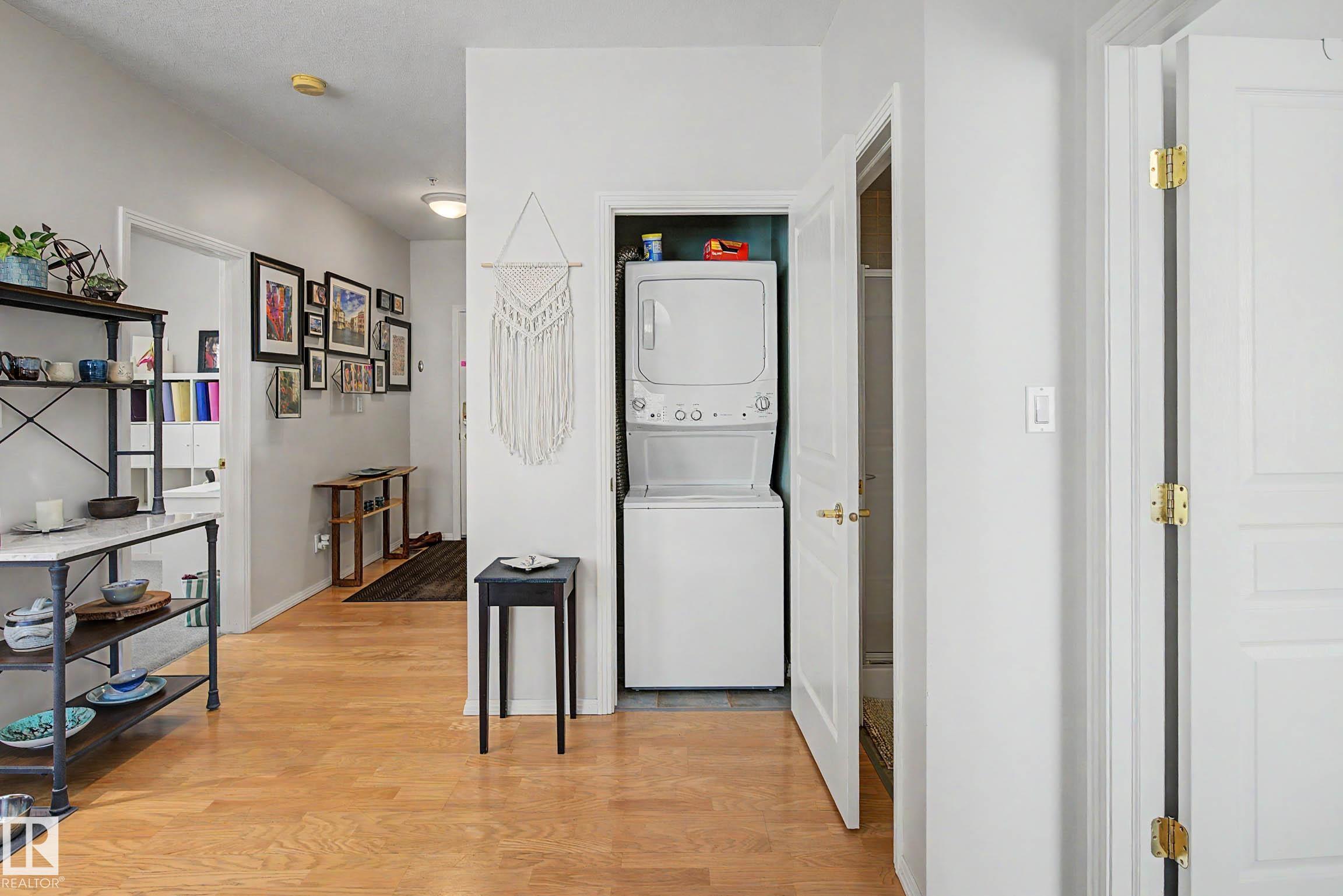 #334 10023 110 ST NW