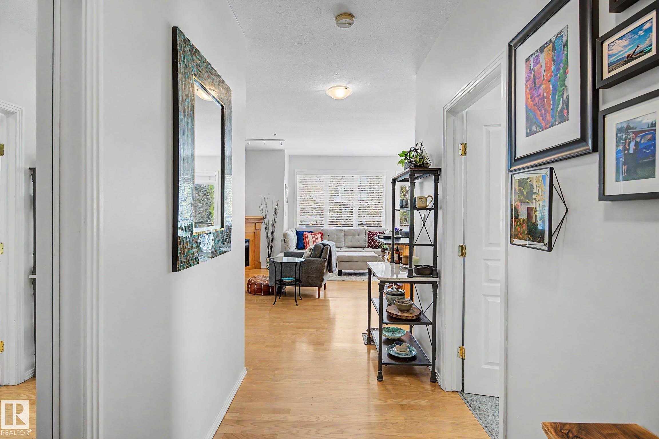 #334 10023 110 ST NW