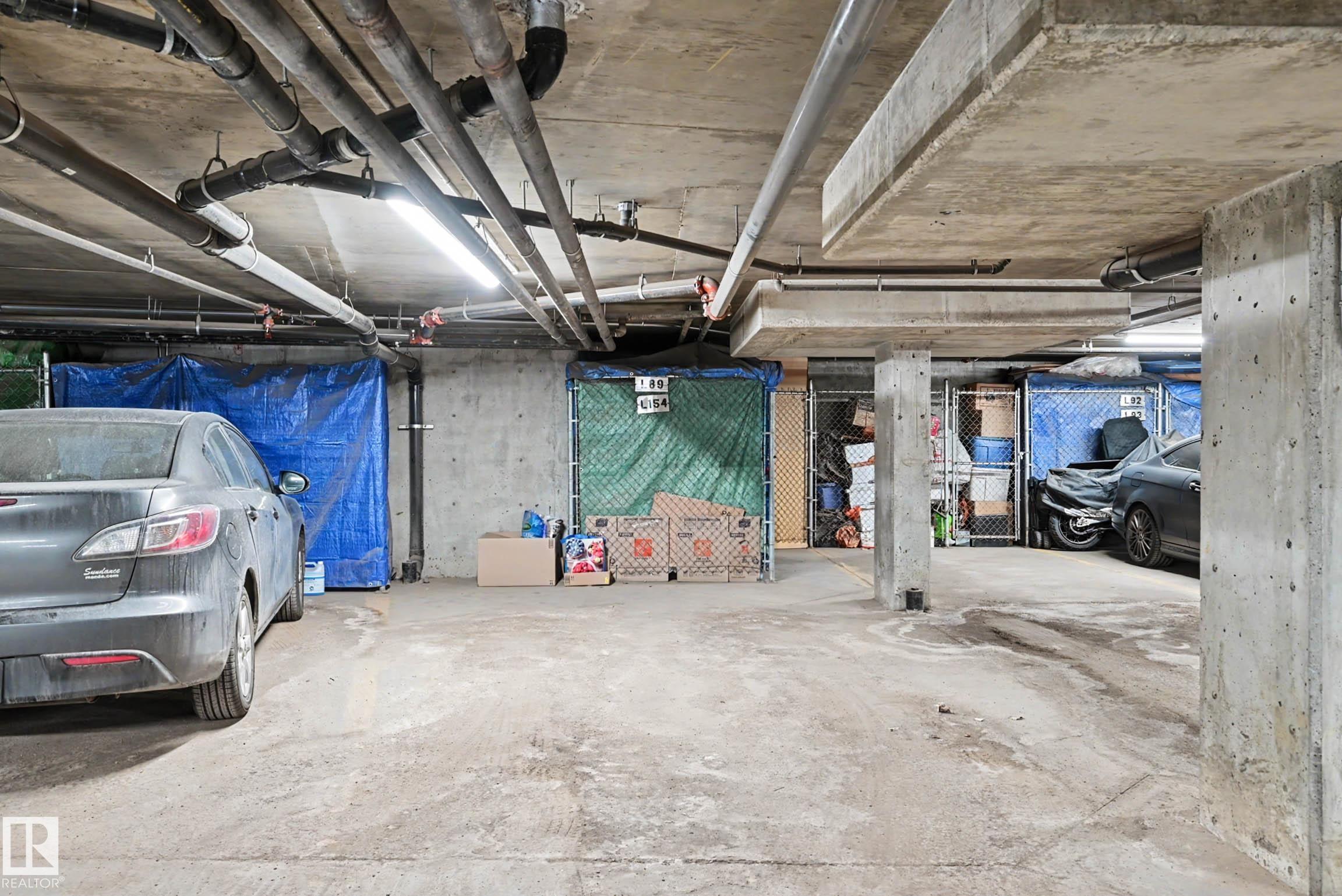 #334 10023 110 ST NW