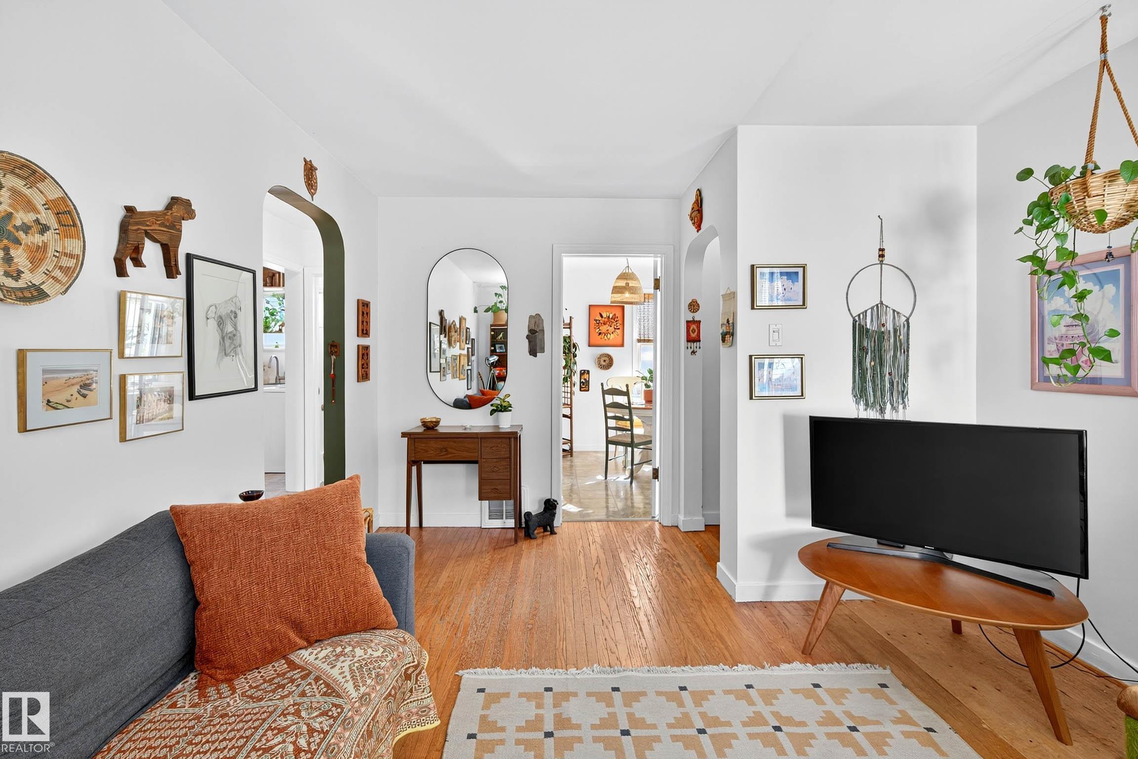 12315 103 ST NW