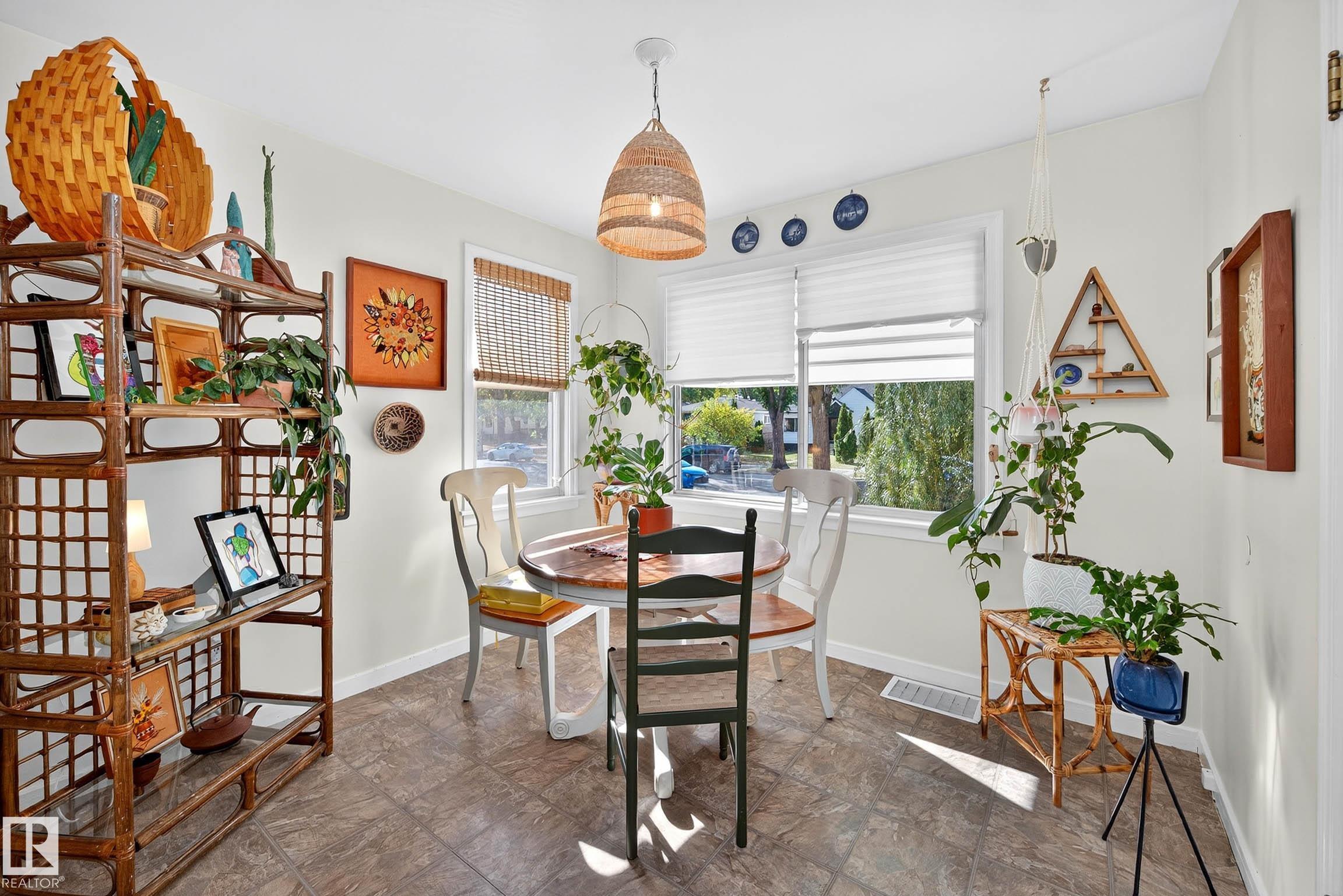 12315 103 ST NW
