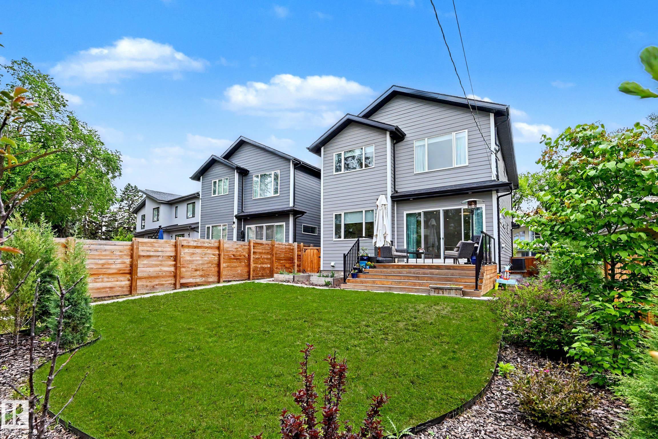 11743 83 AV NW
