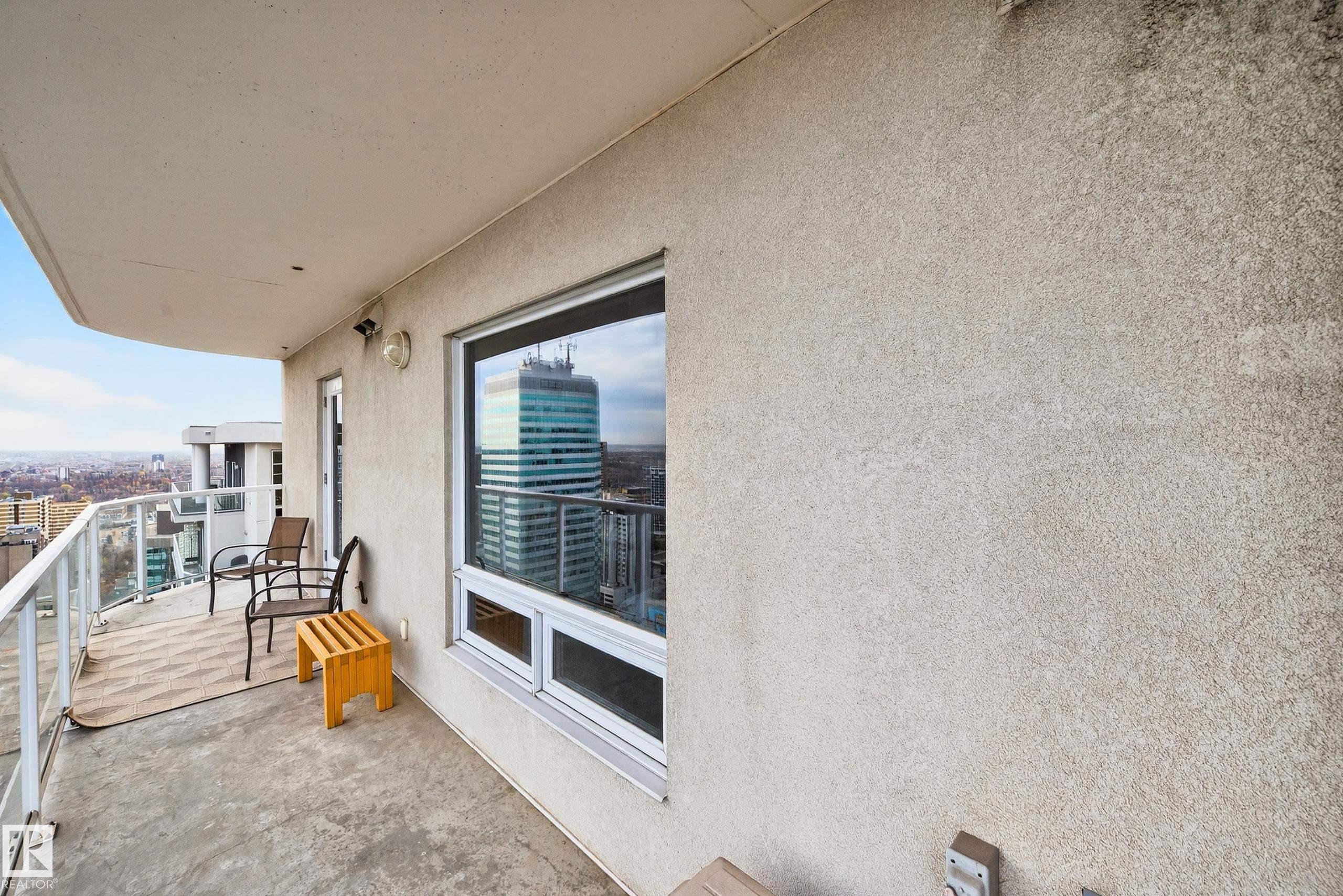 #3002 10152 104 ST NW