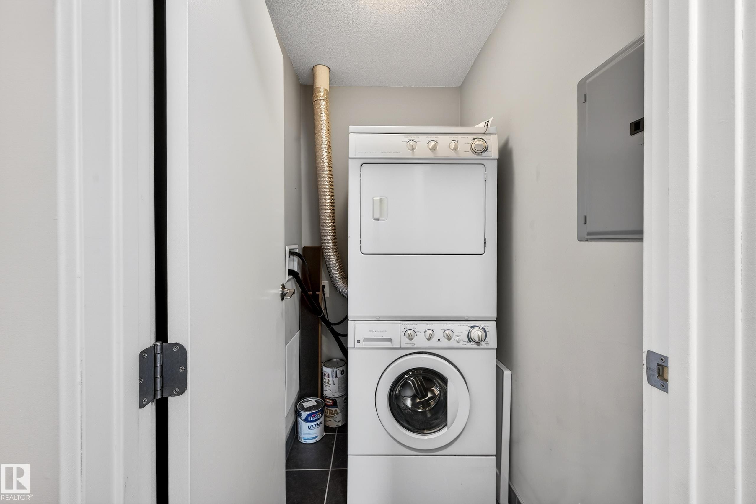 #3002 10152 104 ST NW