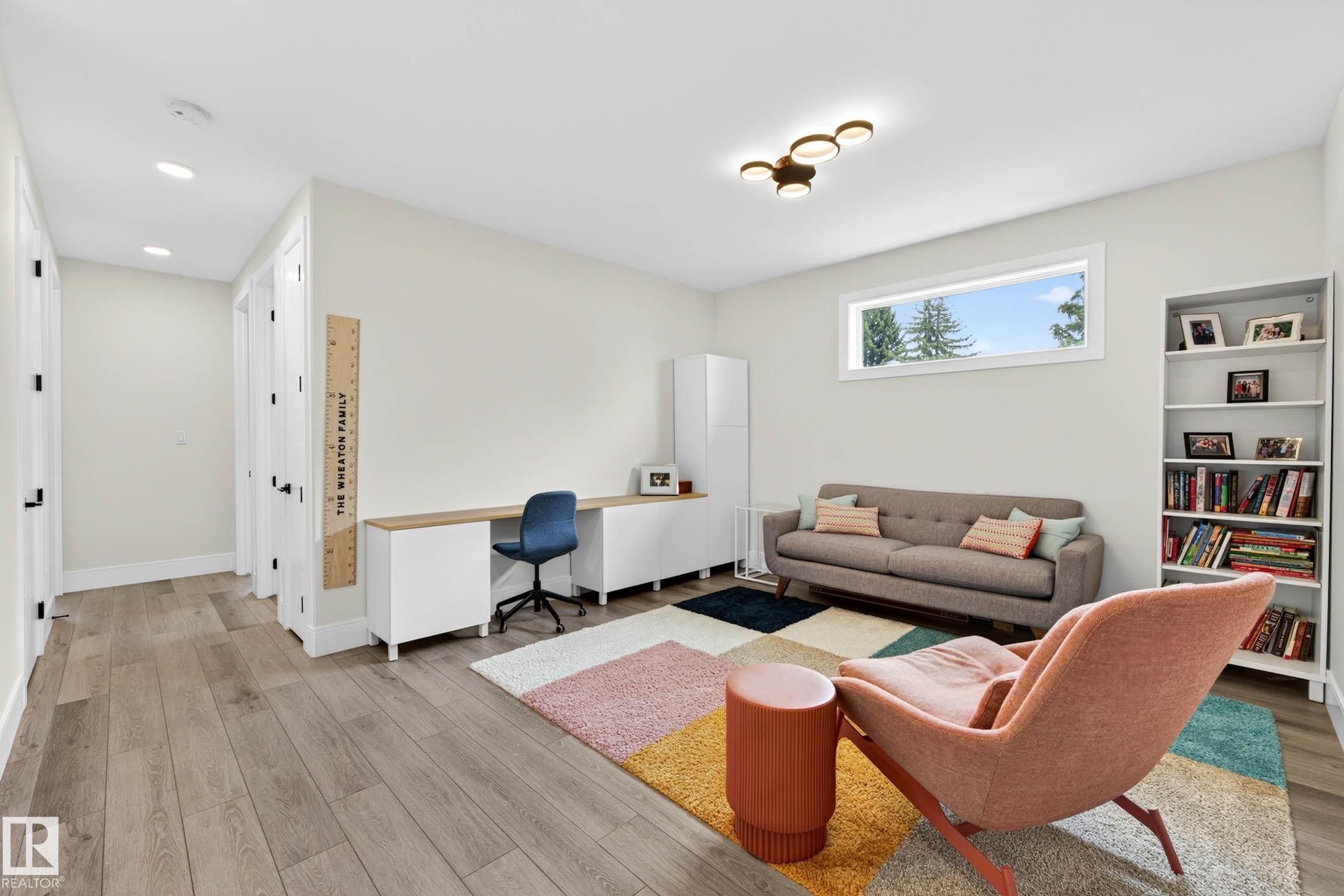 11743 83 AV NW