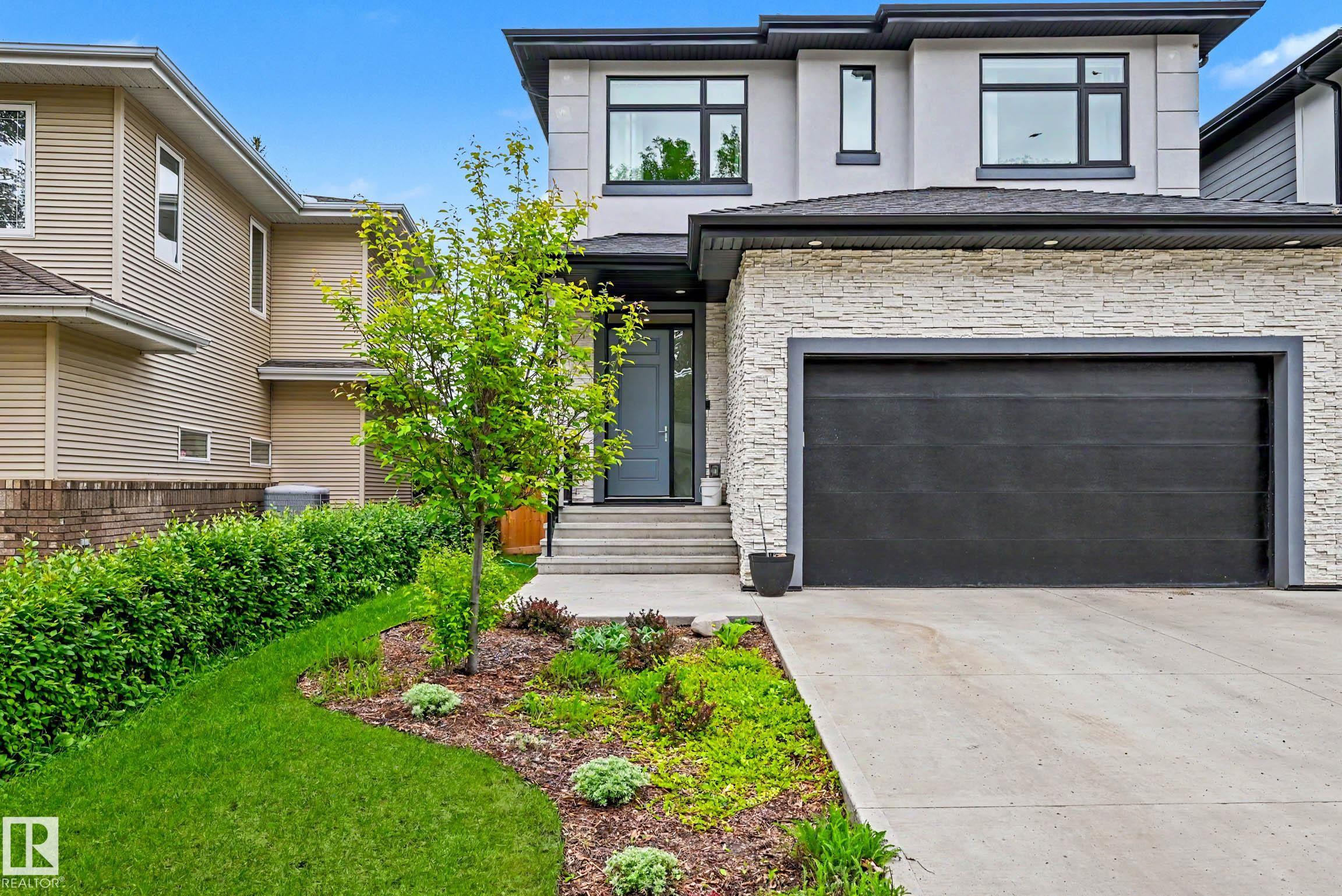 11743 83 AV NW