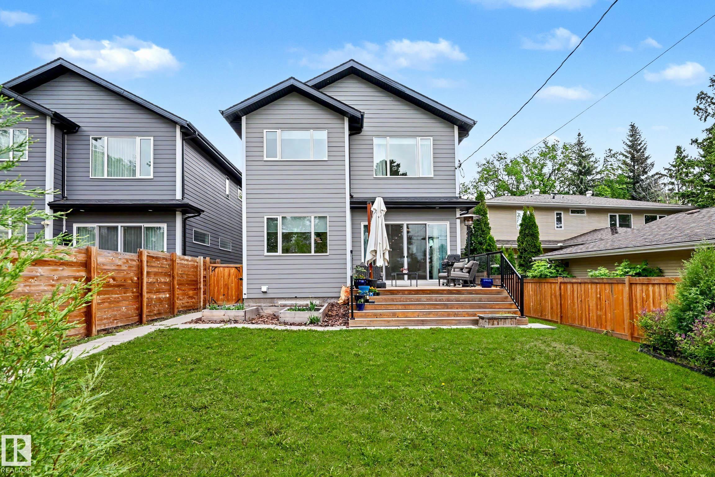 11743 83 AV NW
