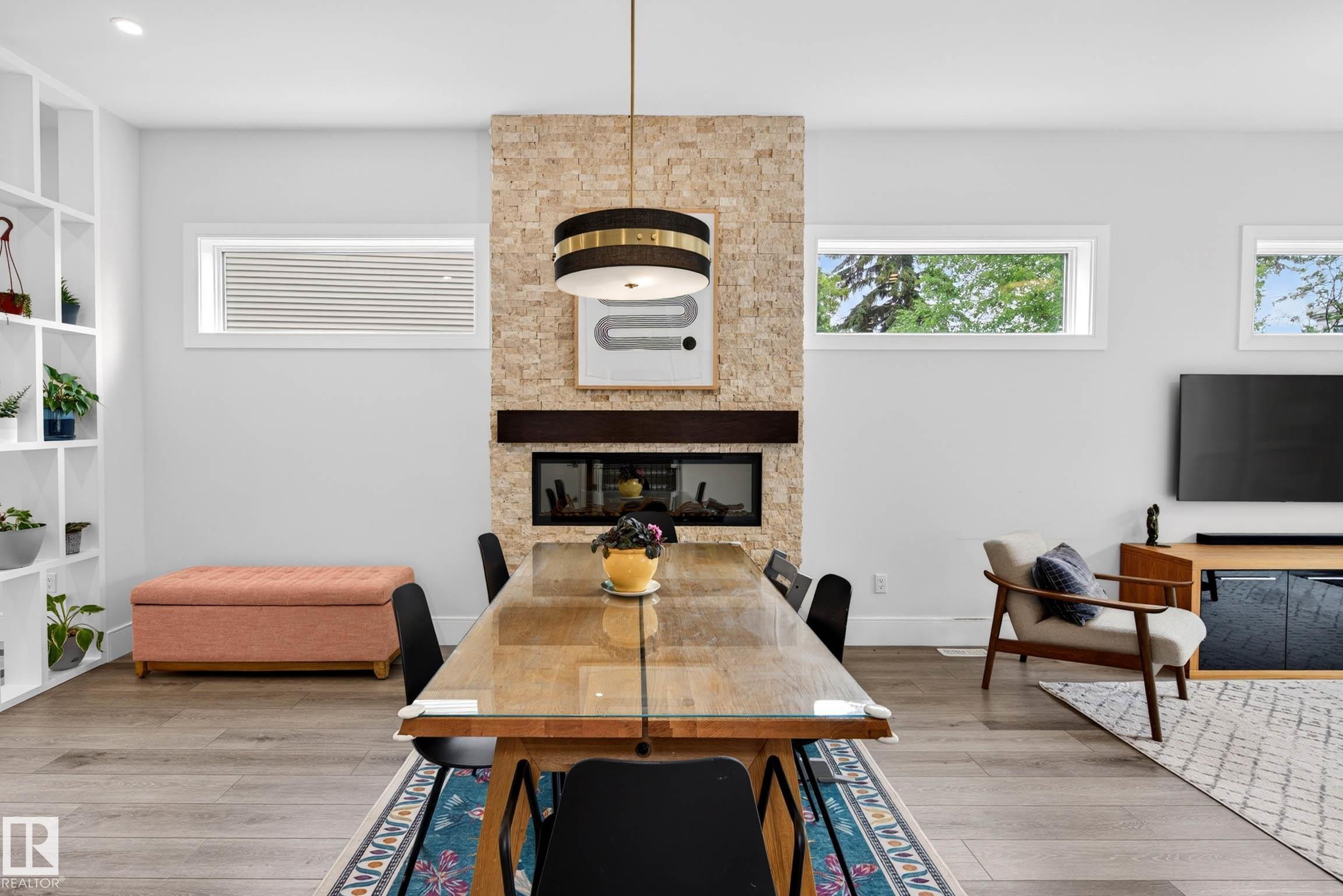 11743 83 AV NW