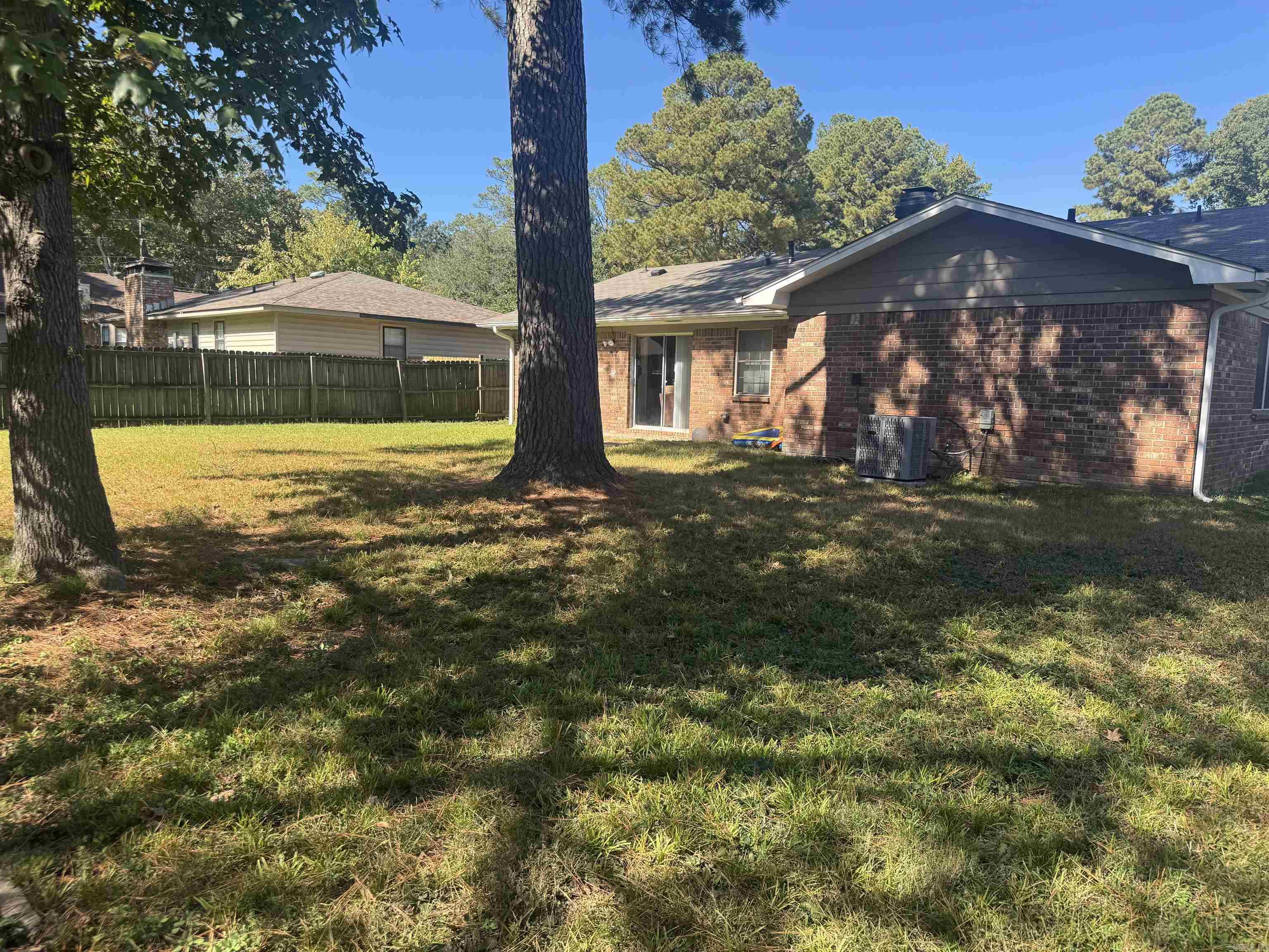 6711 Woodfield Road