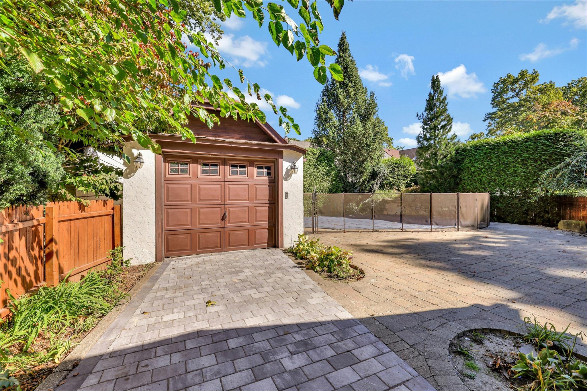 65 Larch Avenue