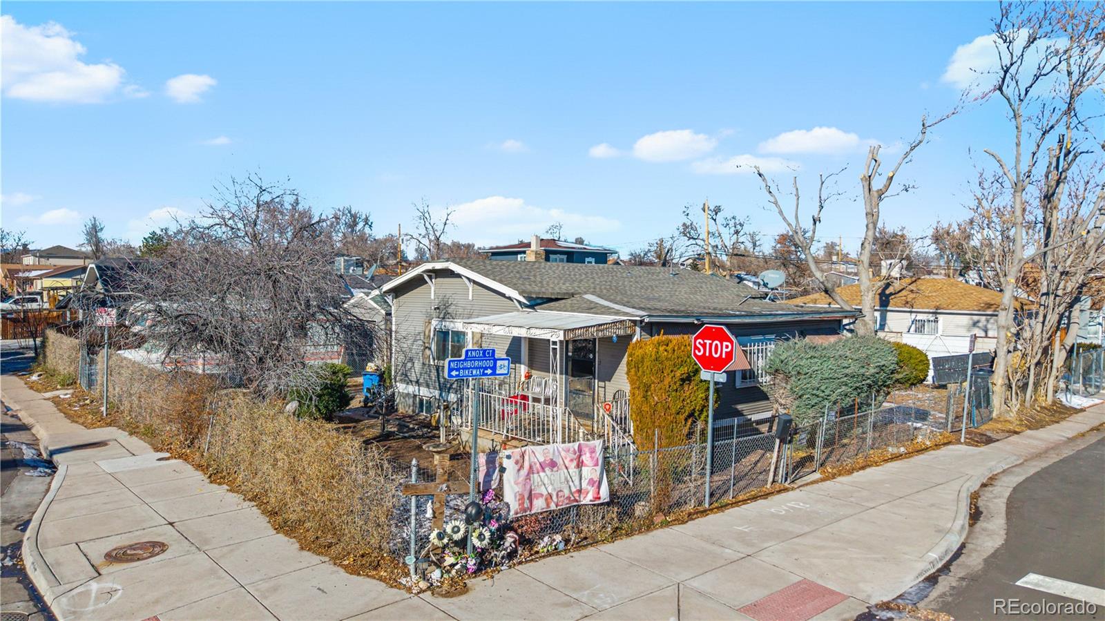 499 S Knox Court