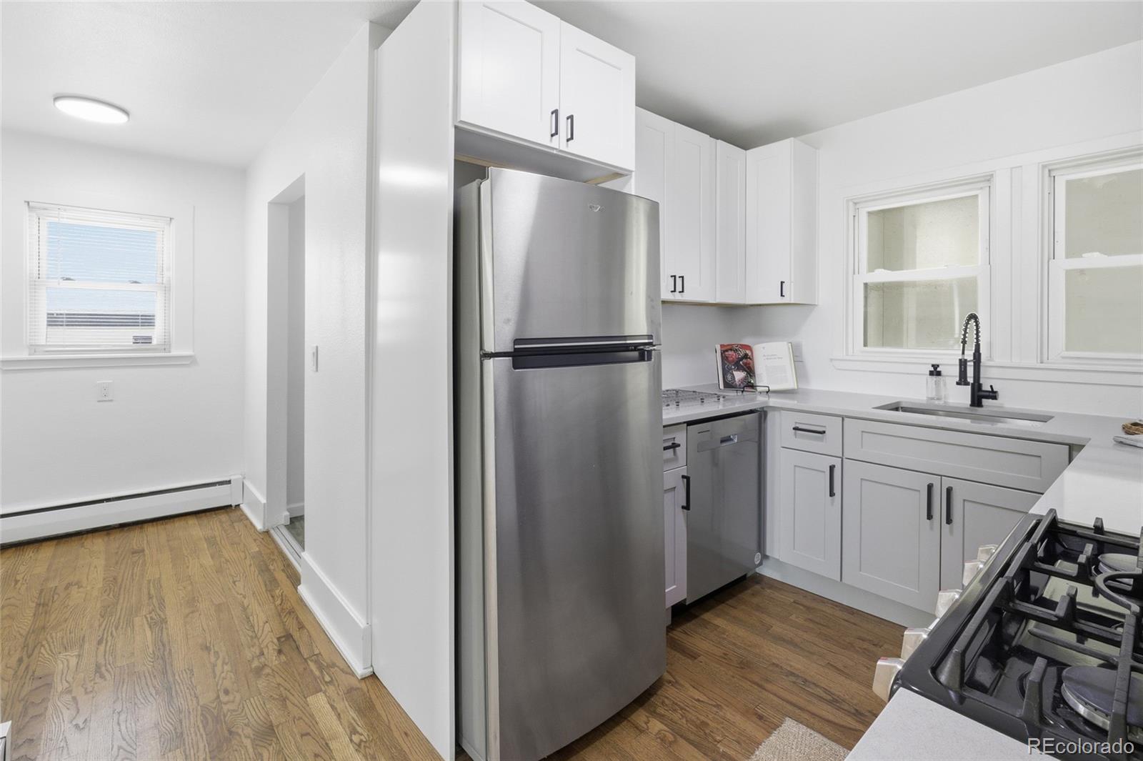 3299 W Dakota Avenue