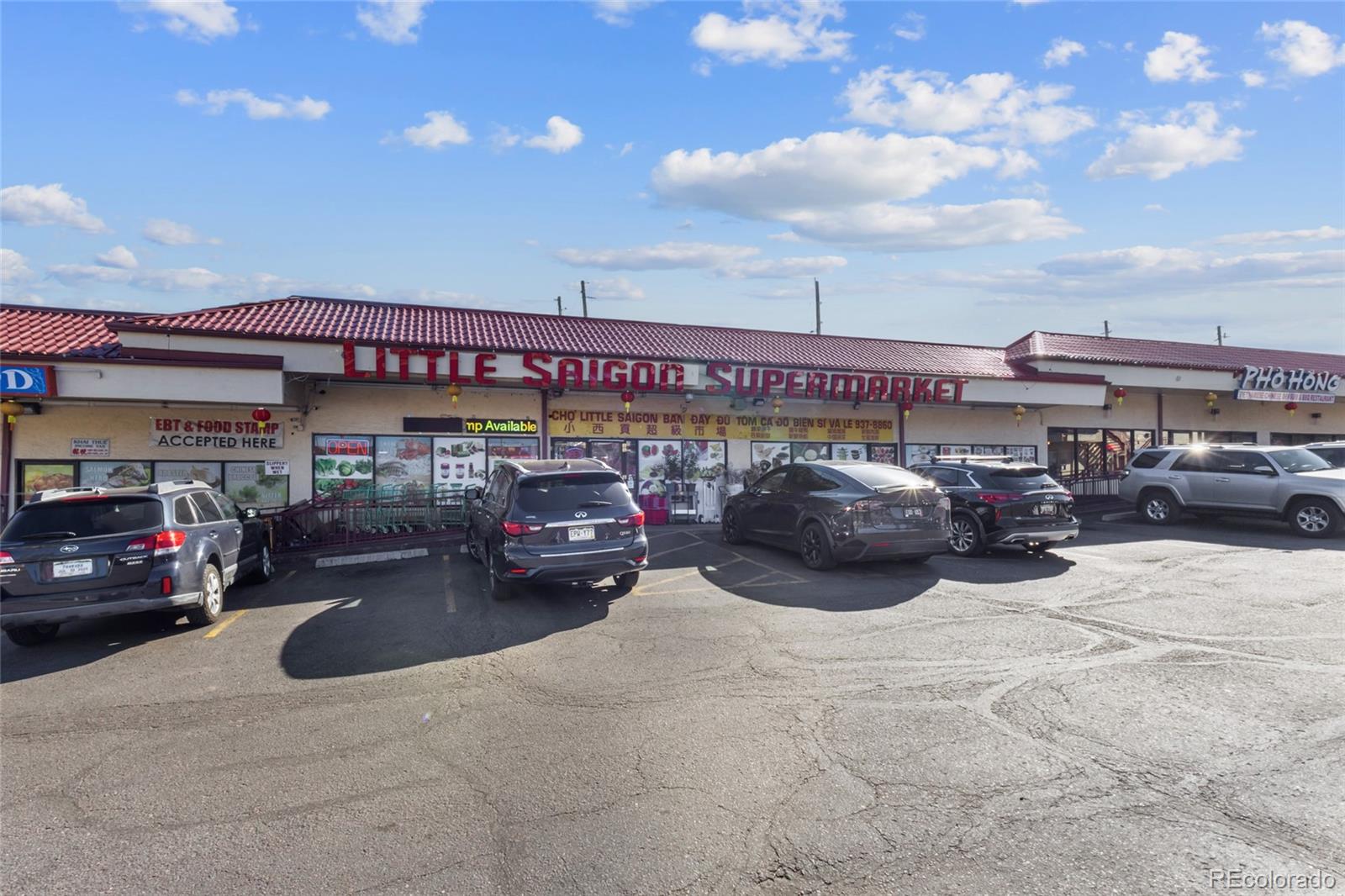 3299 W Dakota Avenue