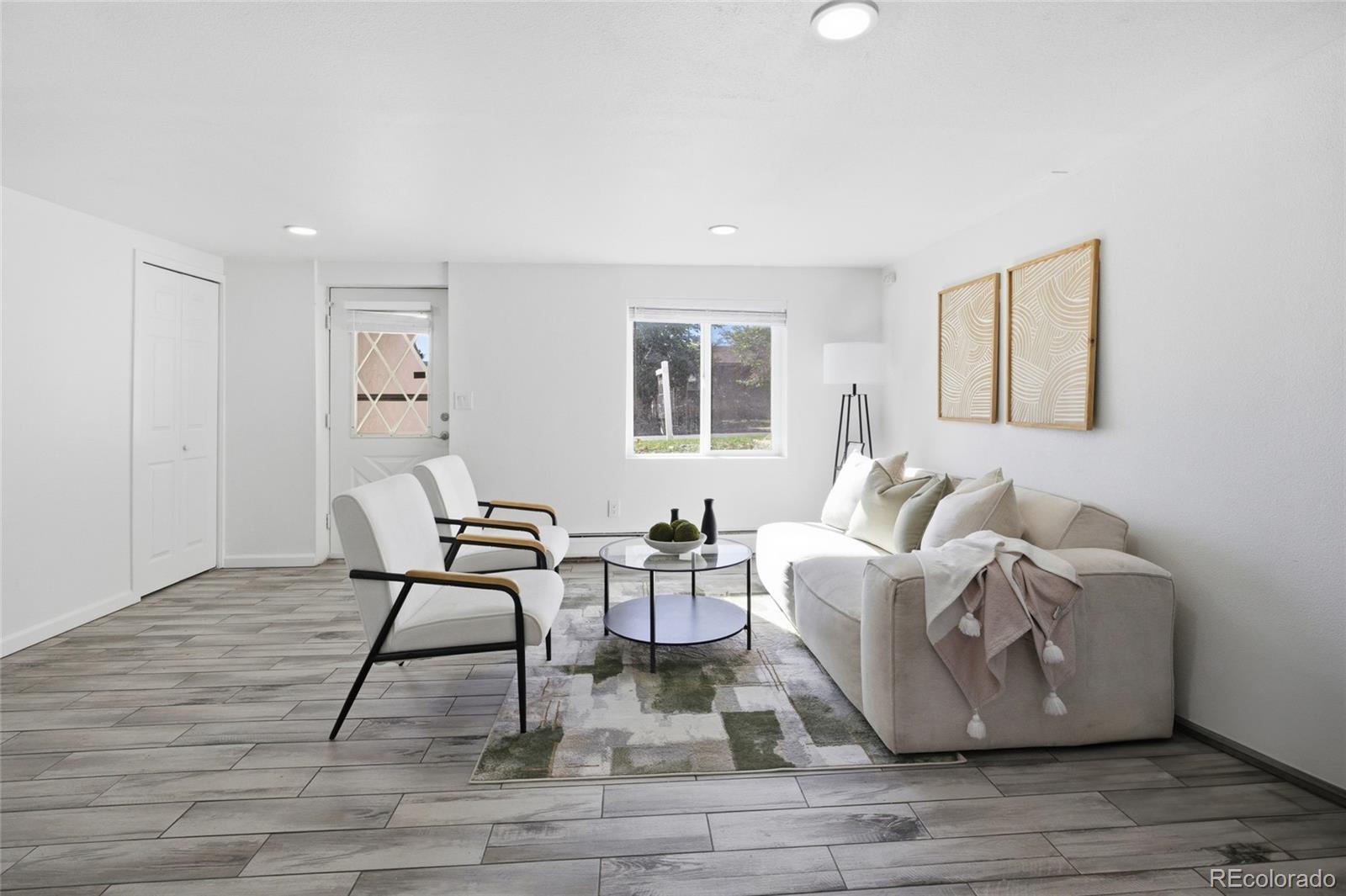 3299 W Dakota Avenue