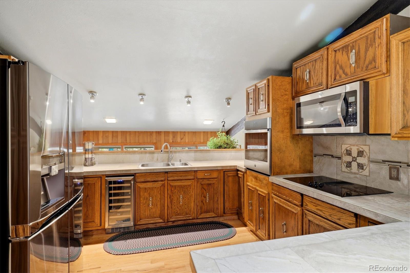 1125 Deerpath Road