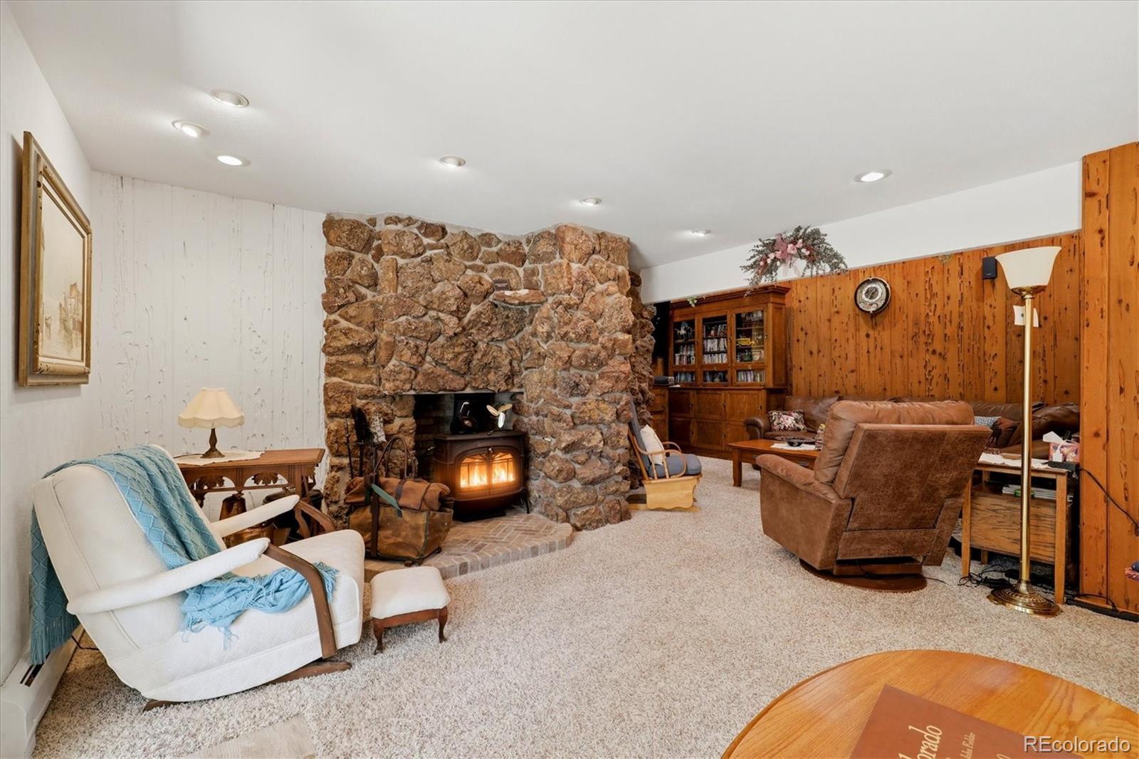 1125 Deerpath Road