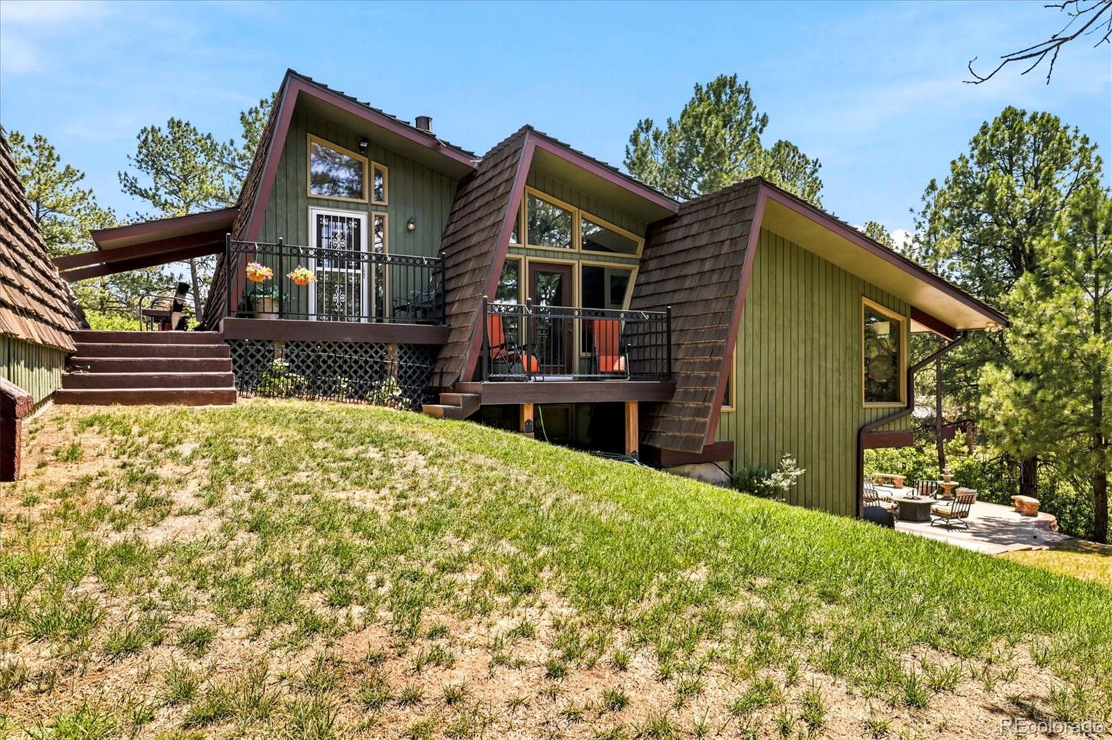 1125 Deerpath Road