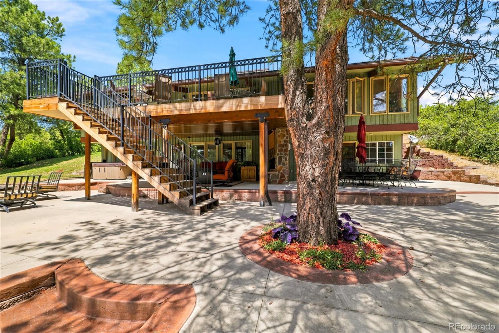 1125 Deerpath Road