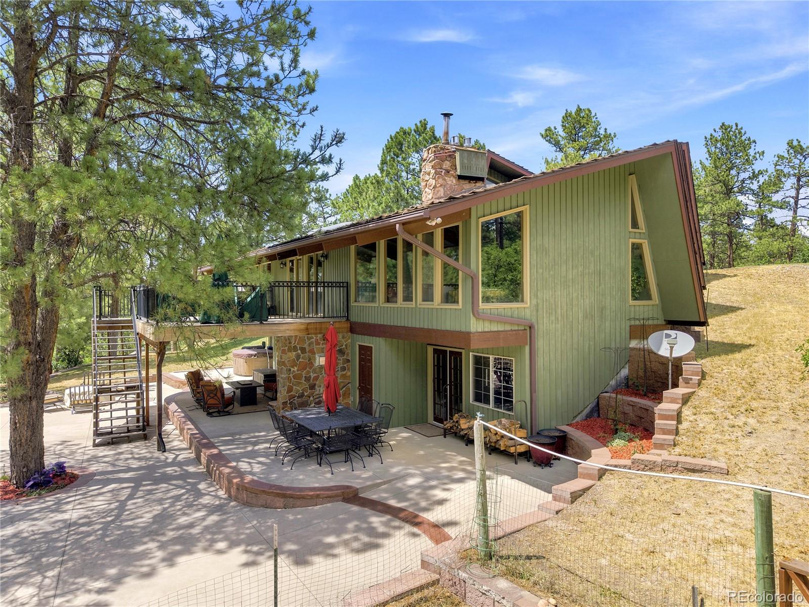 1125 Deerpath Road