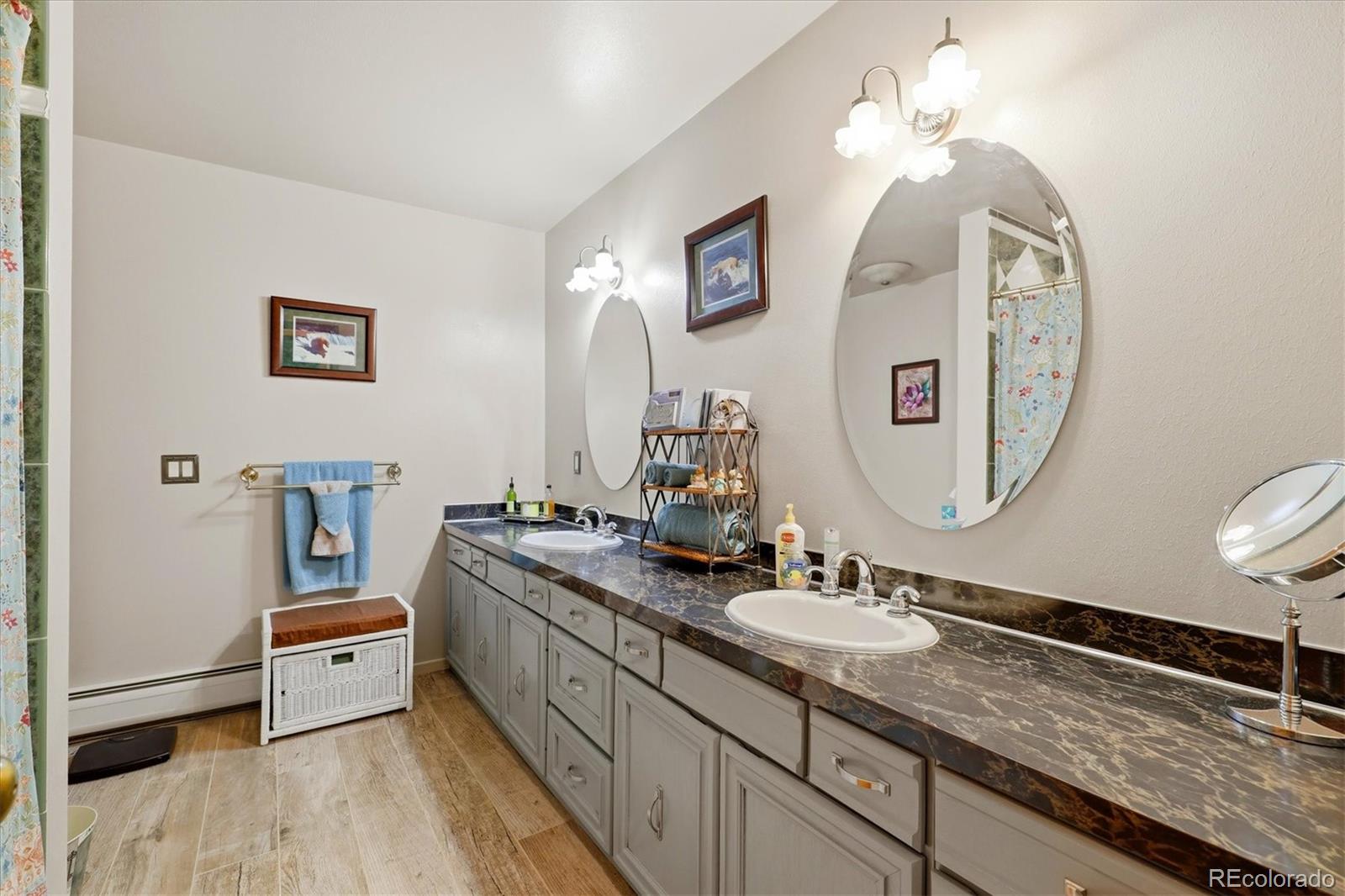 1125 Deerpath Road