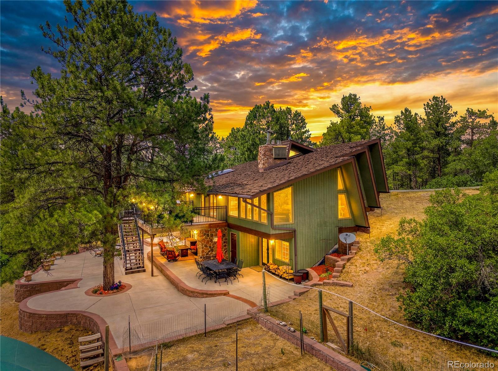 1125 Deerpath Road