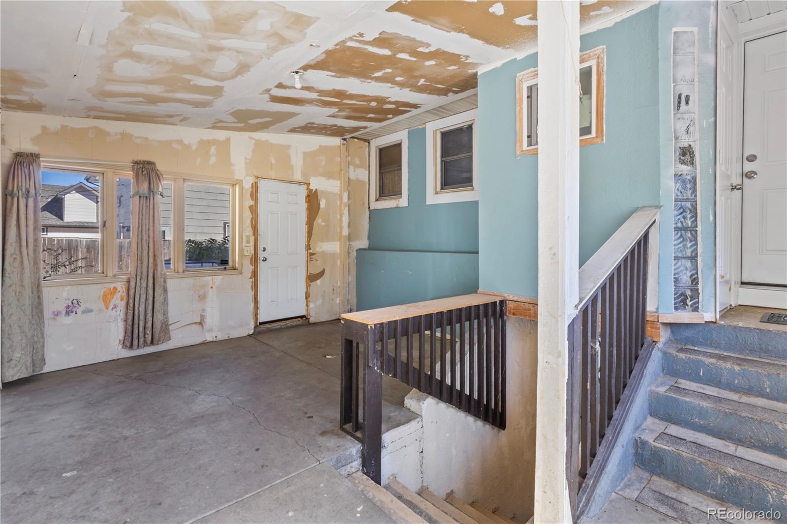 3299 W Dakota Avenue