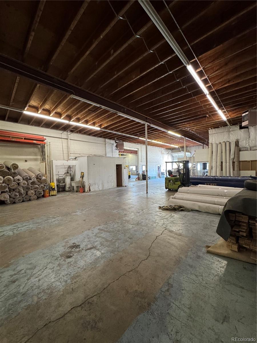 7675 Washington Street