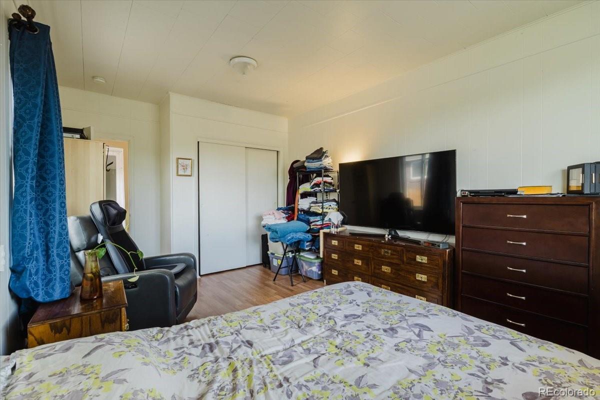 2196 W 56th Avenue
