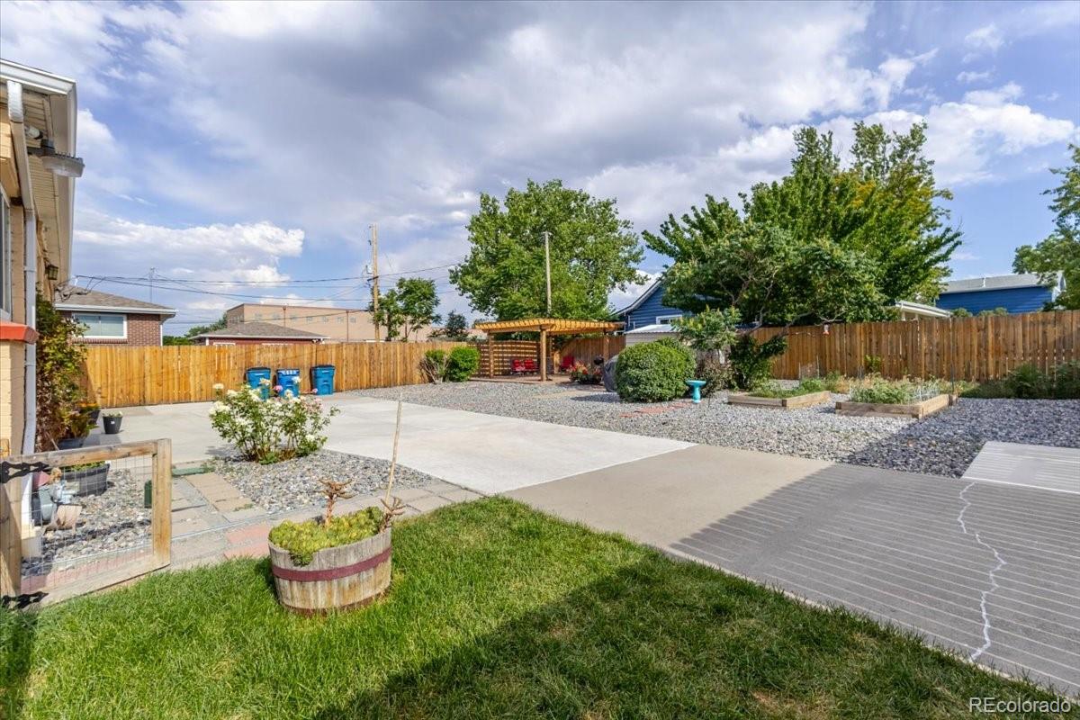 2196 W 56th Avenue