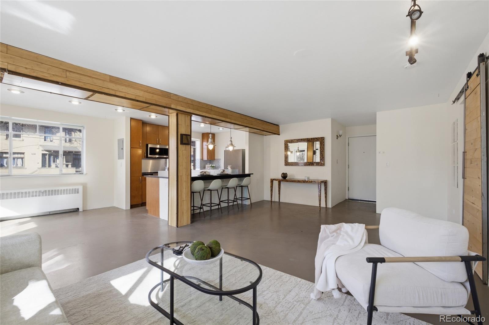 500 E 11th Avenue Unit: 201