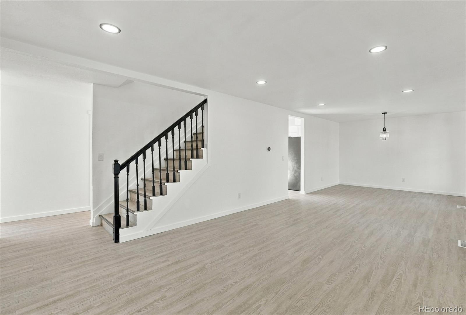3224 W 11th Avenue Drive
