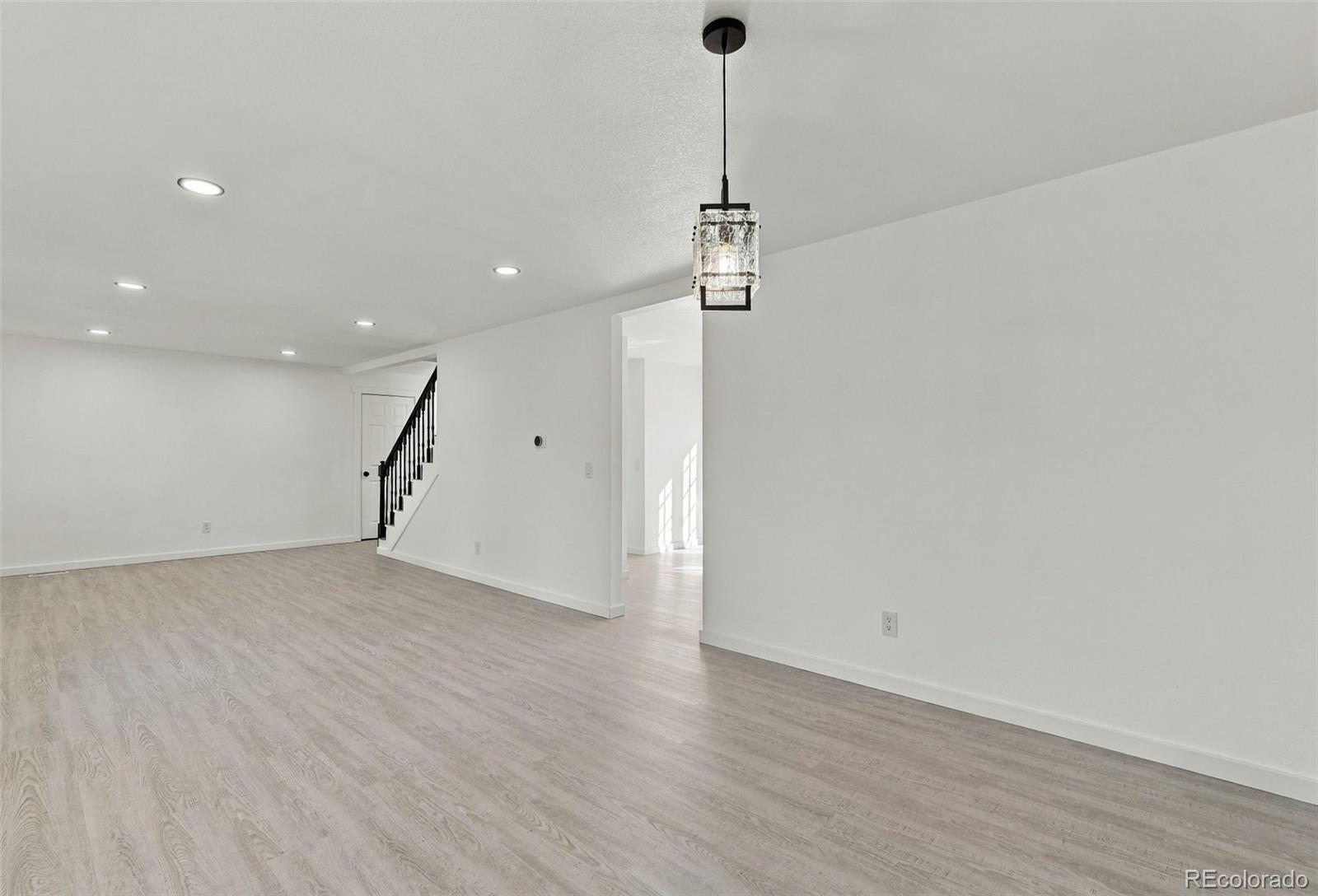 3224 W 11th Avenue Drive