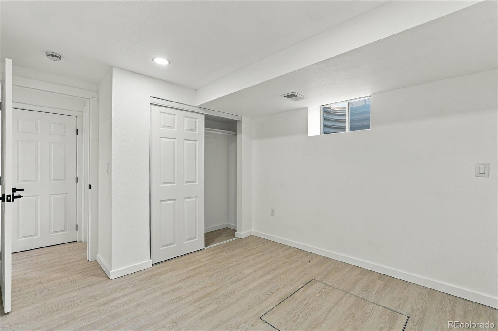 3224 W 11th Avenue Drive