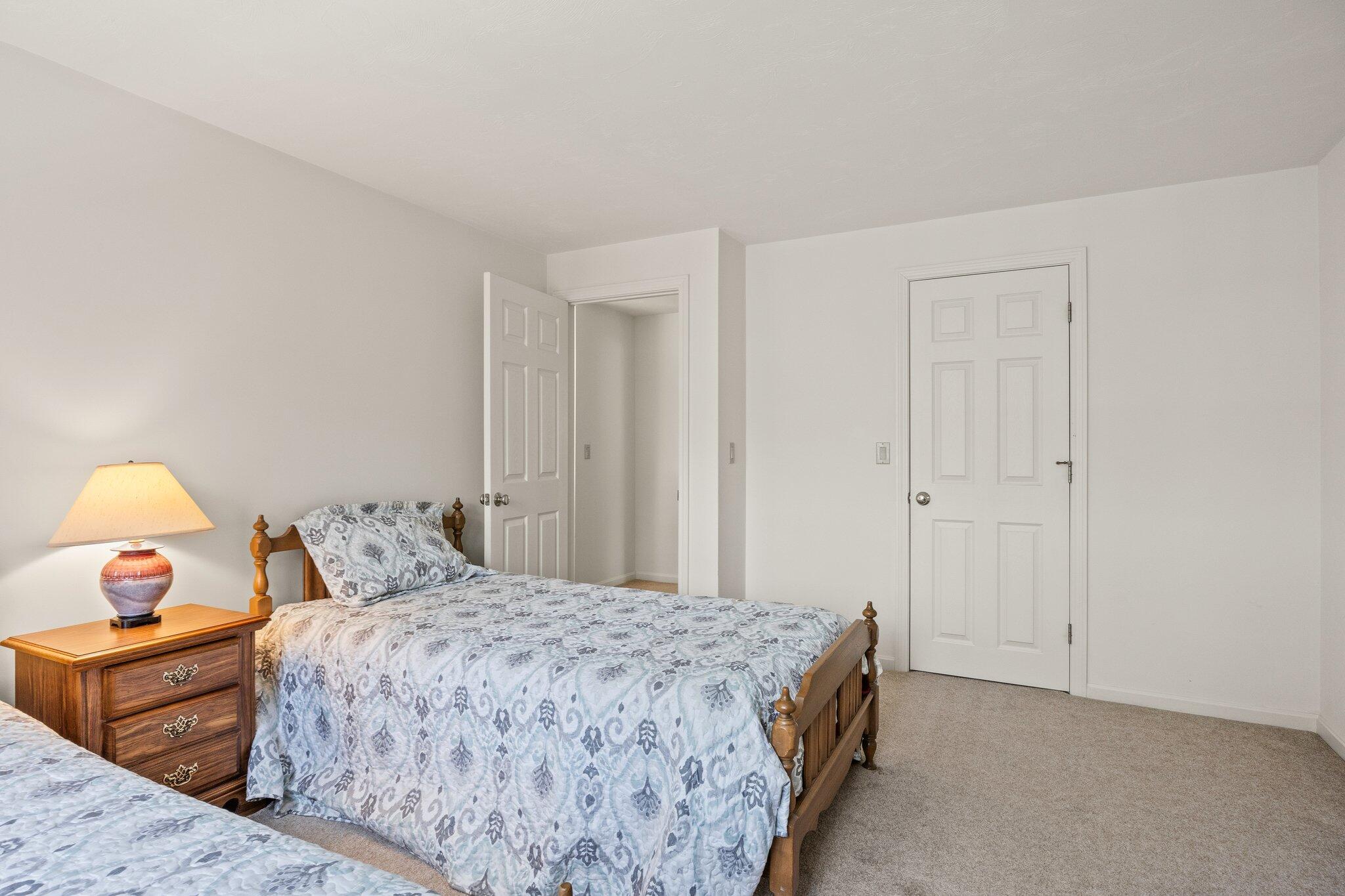 5 Eldridge Pond Road