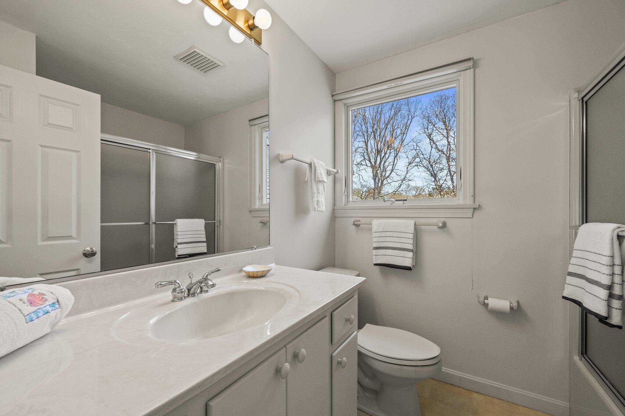 5 Eldridge Pond Road