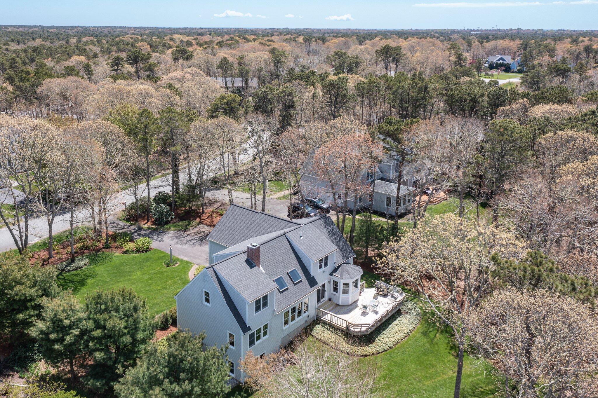 5 Eldridge Pond Road