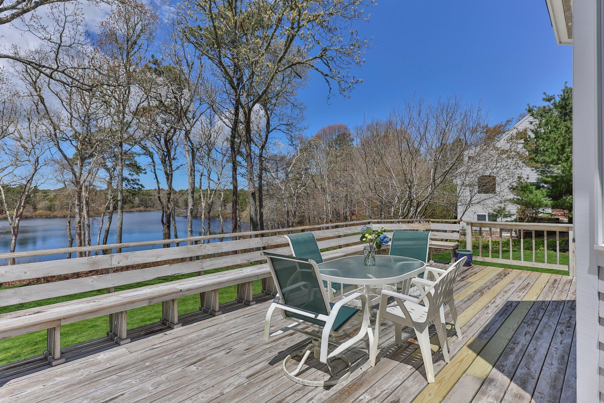 5 Eldridge Pond Road