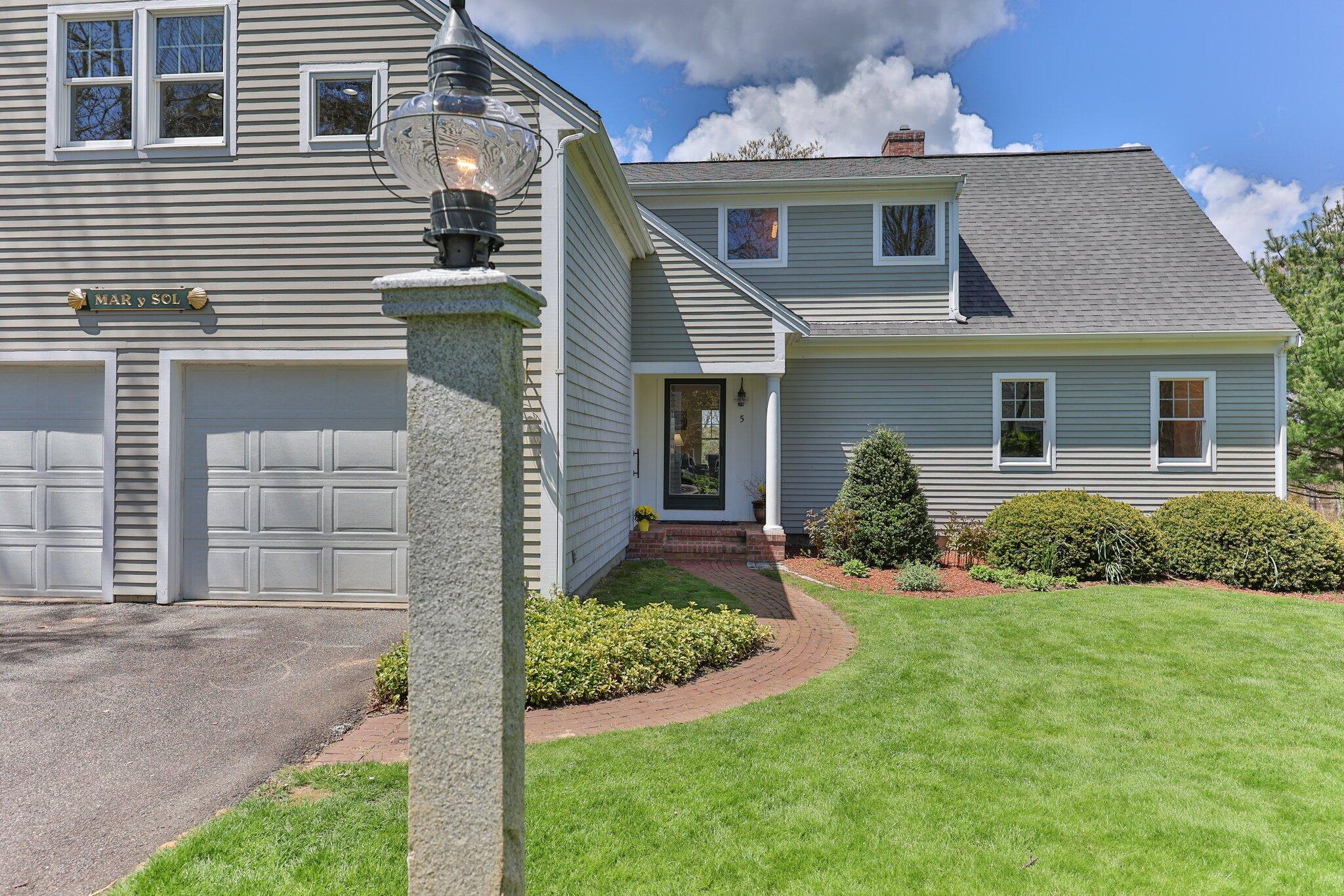 5 Eldridge Pond Road