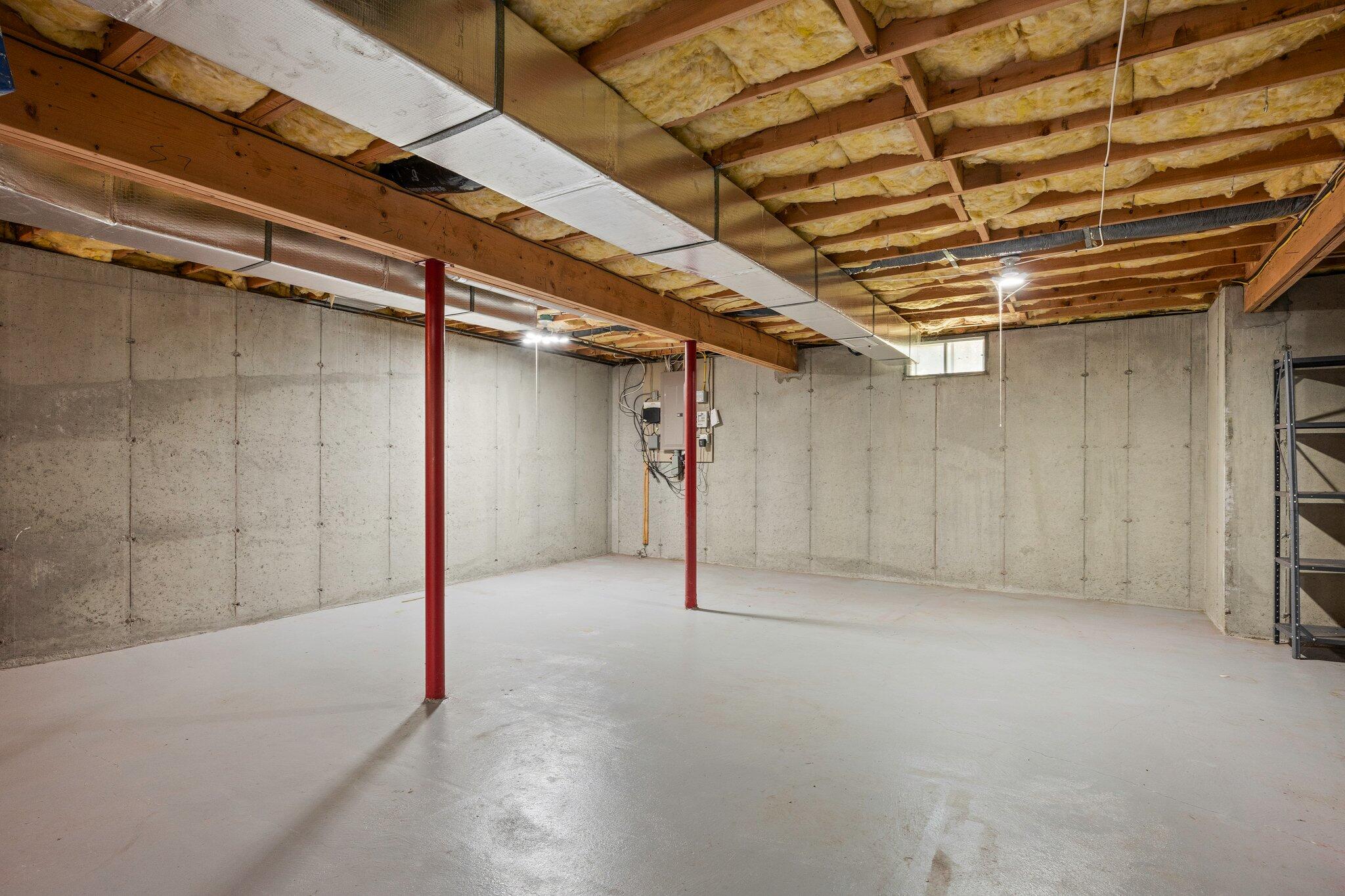 5 Eldridge Pond Road