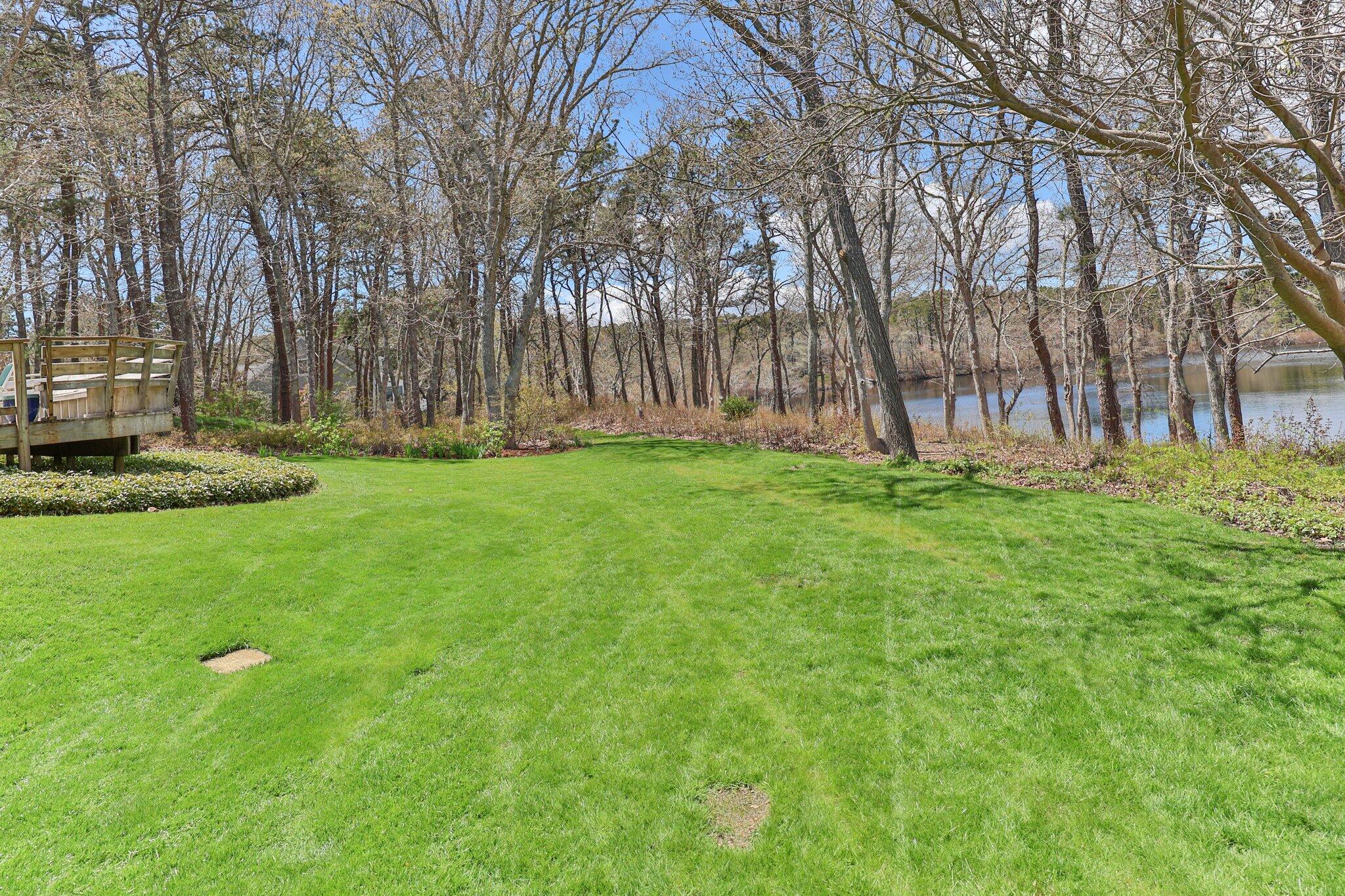 5 Eldridge Pond Road