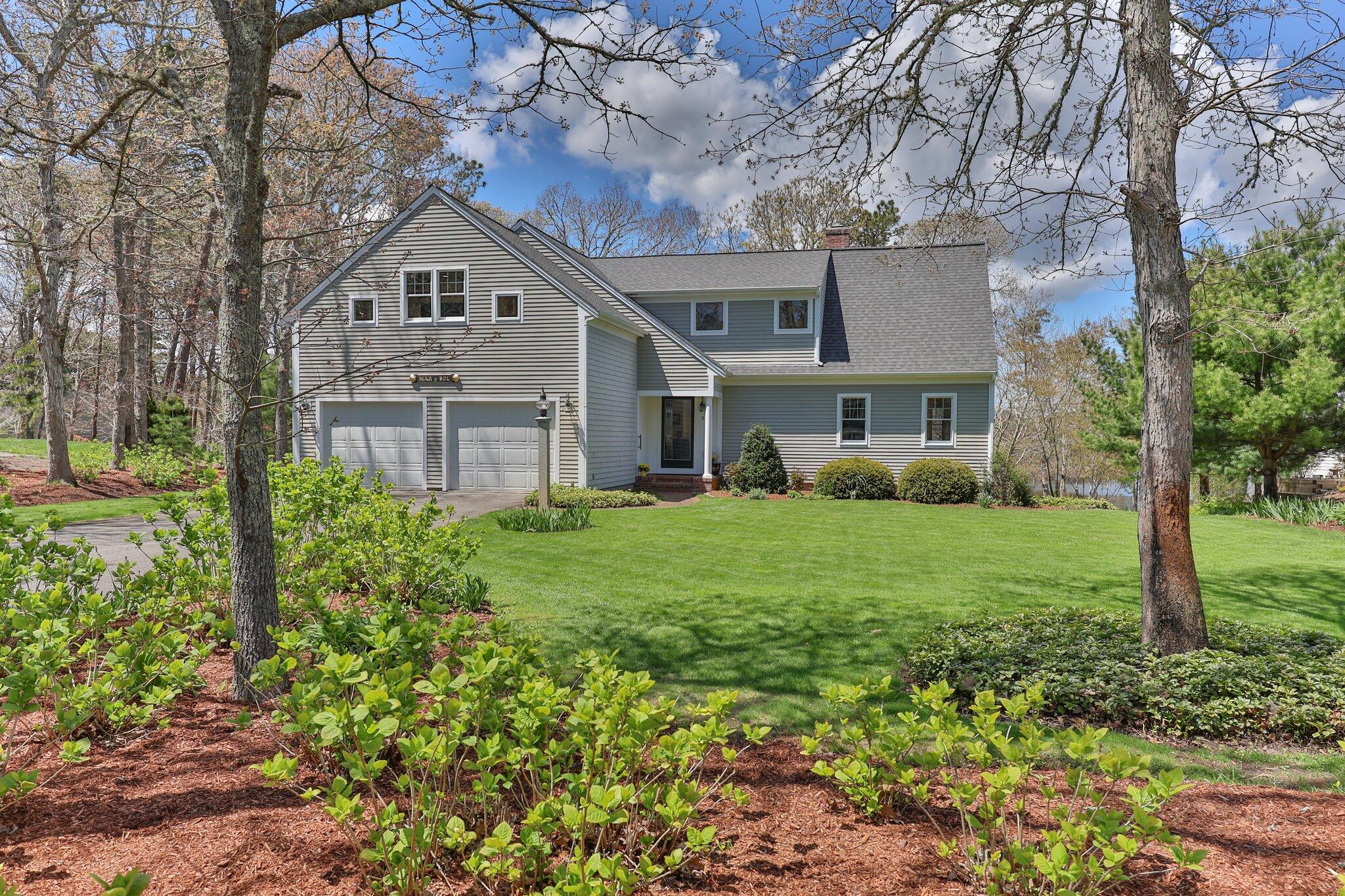 5 Eldridge Pond Road