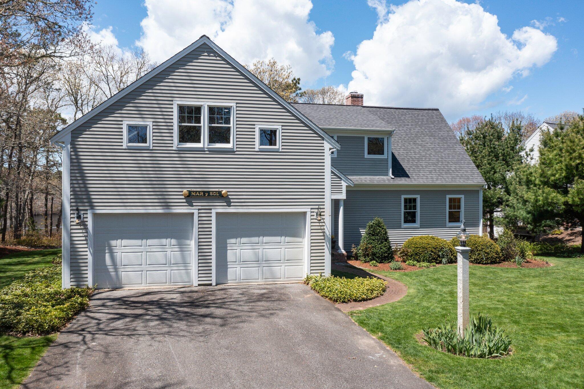 5 Eldridge Pond Road