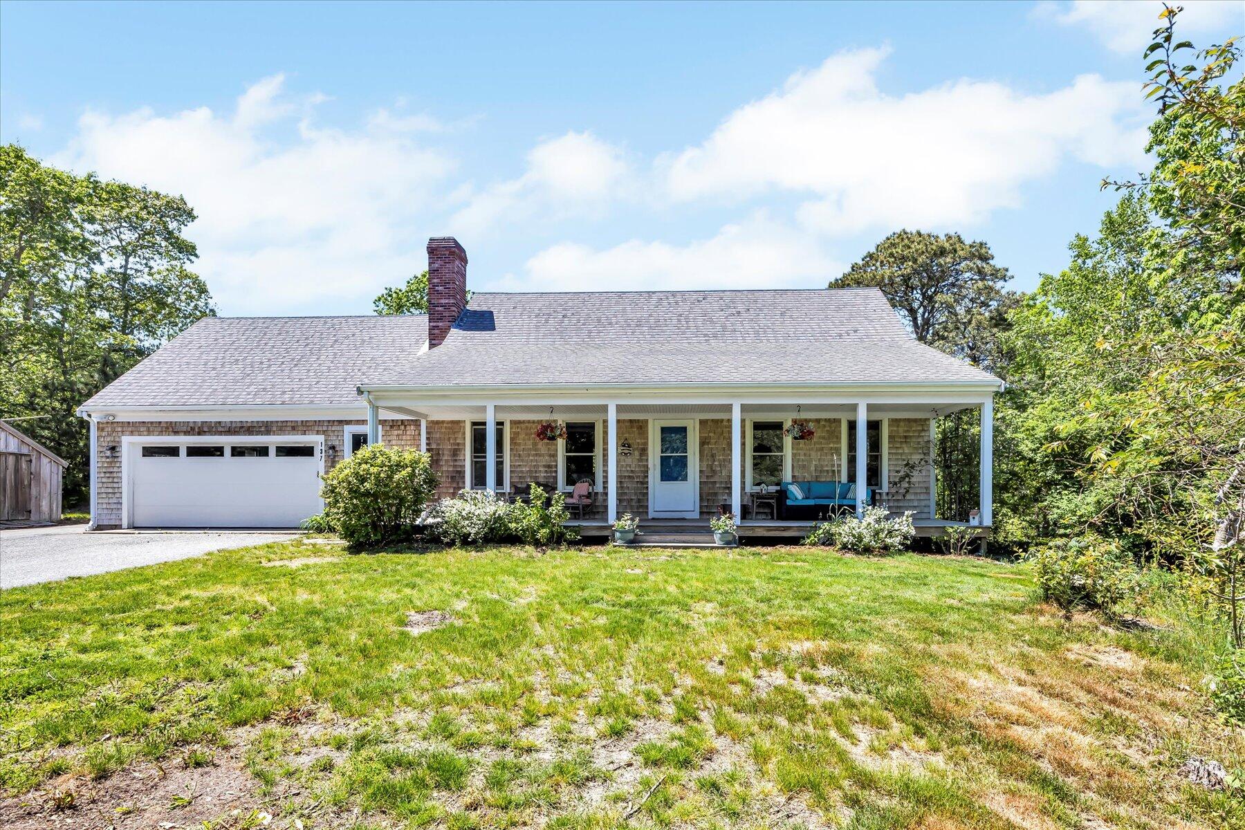 137 Middle Road