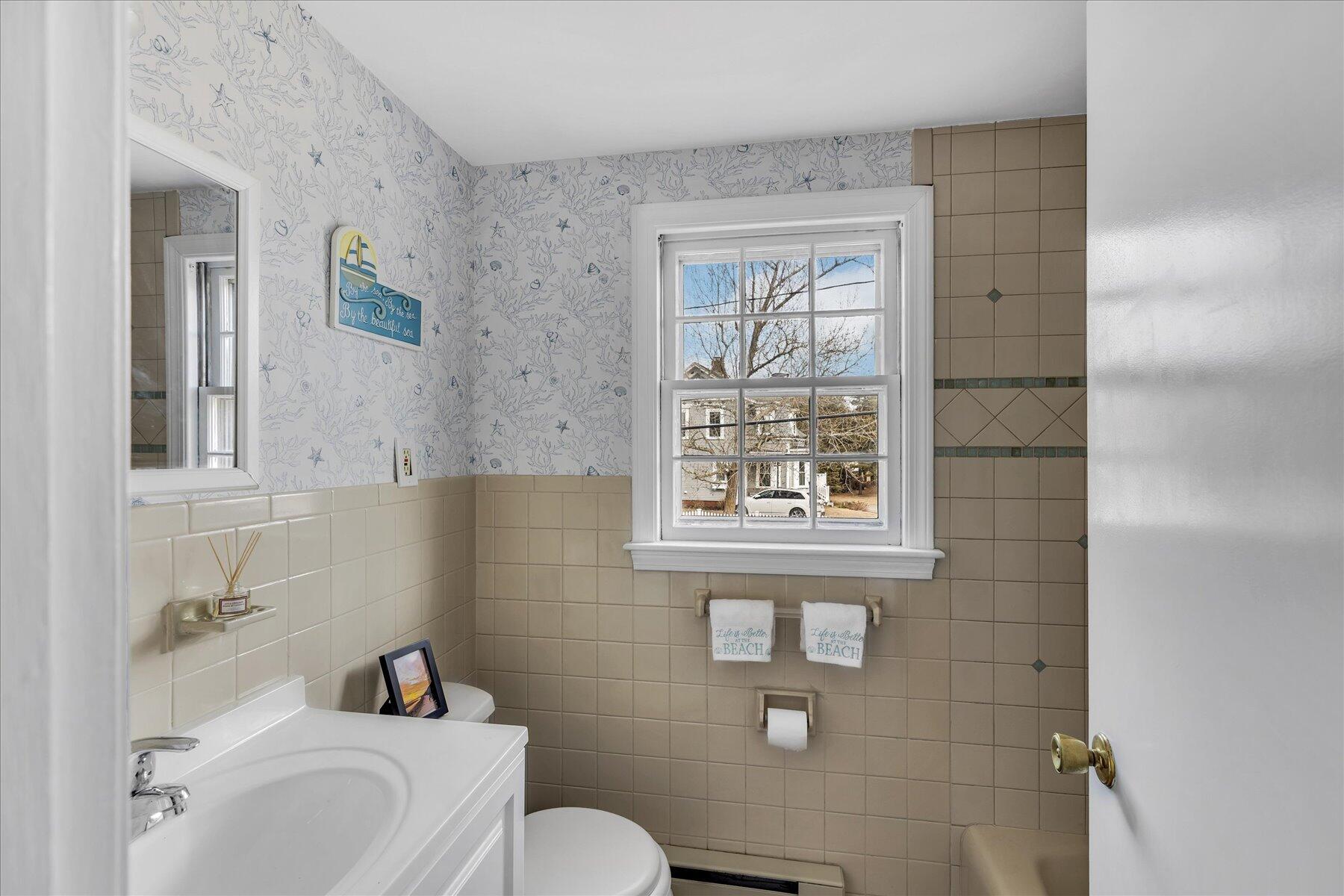 221 Upper County Road # 203