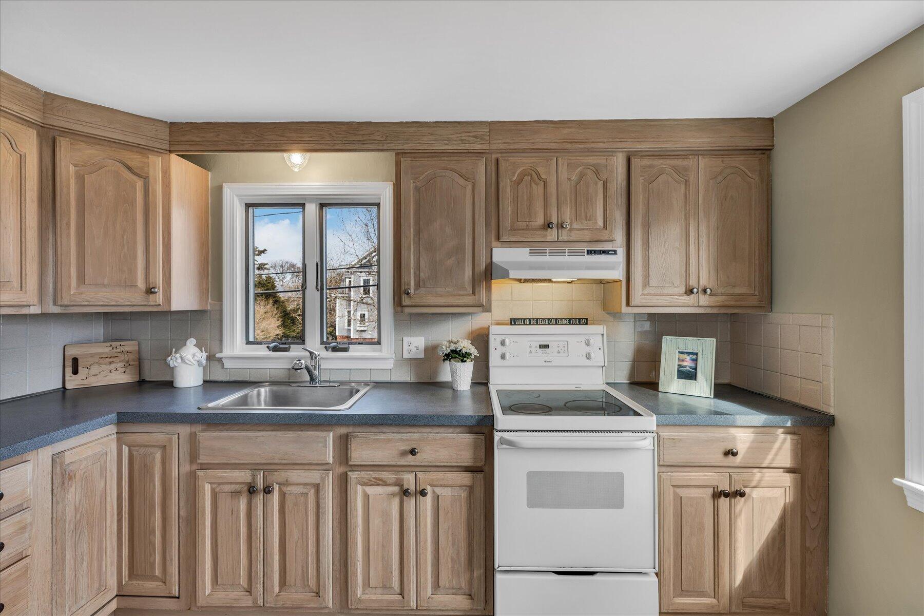 221 Upper County Road # 203