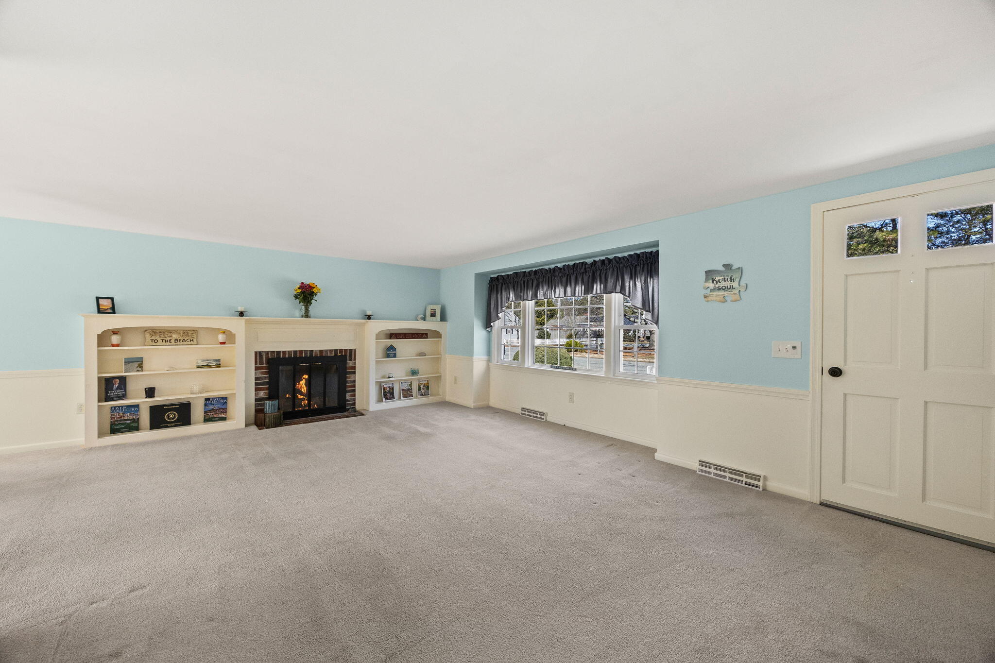 69 Astor Way
