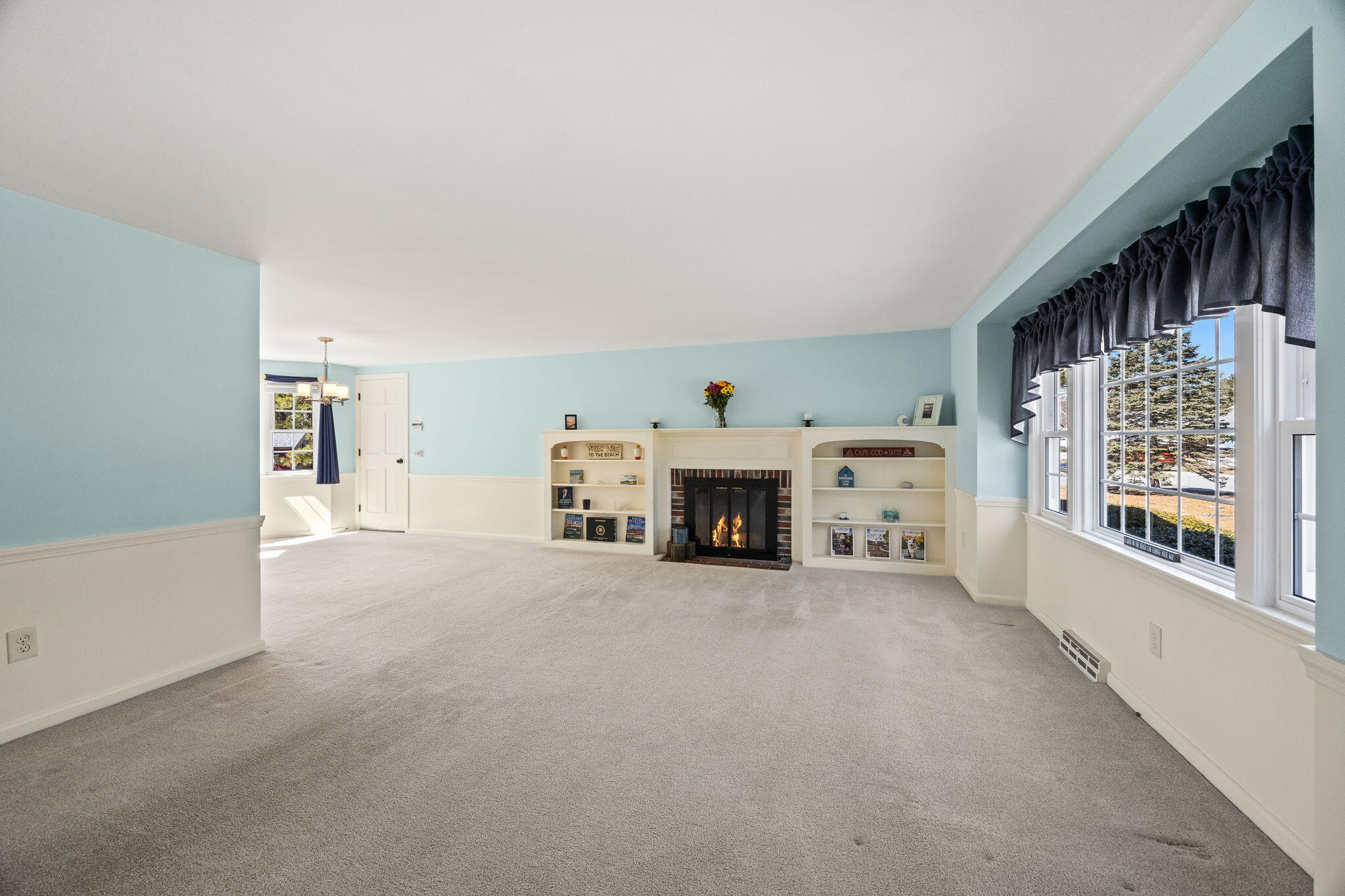 69 Astor Way